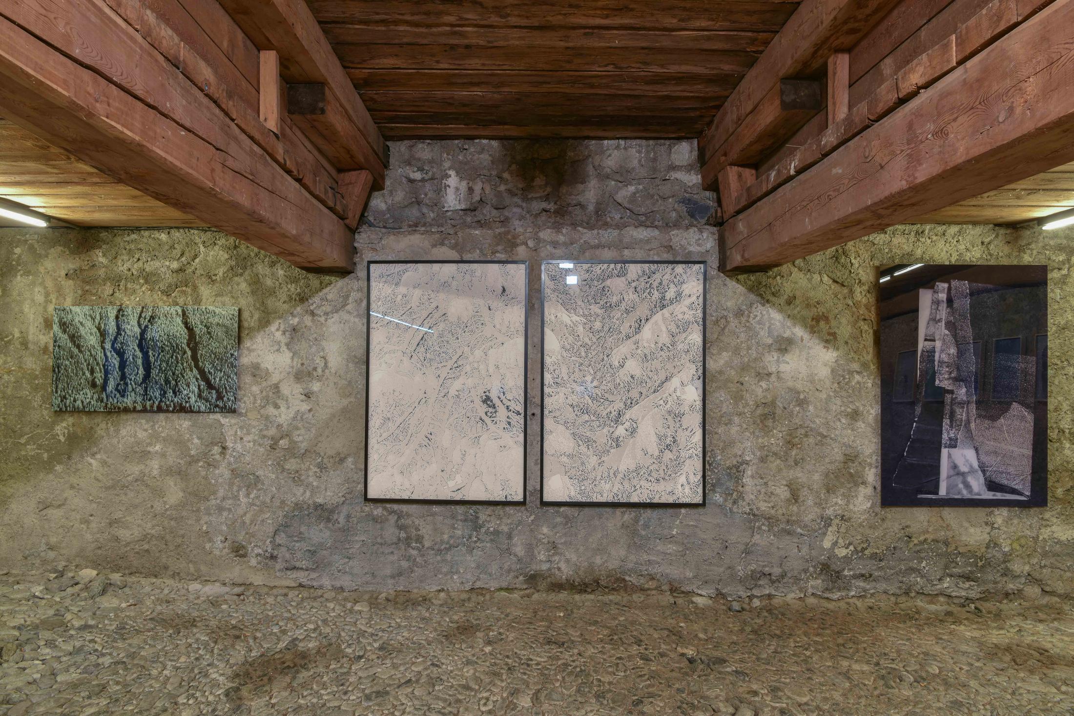 Exhibition View Group Show «Il god - ün omagi per nos bazegner» at Stalla Madulain, Madulain, 2021 / Photo: Stephan Schenk / Courtesy: the artists and Stalla Madulain