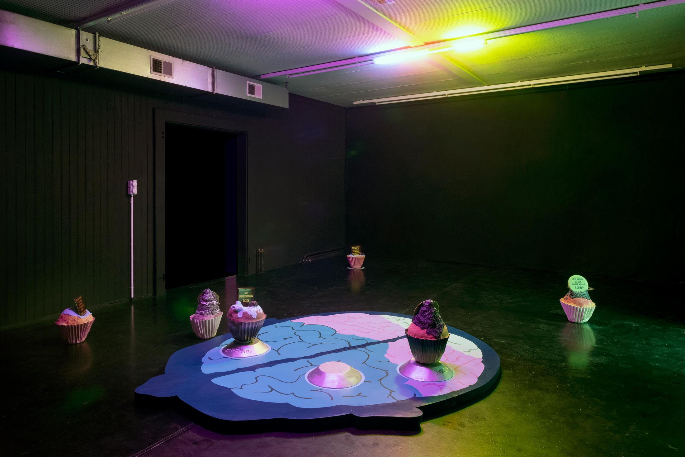 Exhibition View Ilaria Vinci Double Solo Show «Iris IV: Our Last Best Hope and Mind Gamer; view on Ilaria Vinci, Divided Minds» at Plymouth Rock and Longtang, Zurich, 2022 / Photo: Flavio Karrer / Courtesy: the artist, Plymouth Rock and Longtang