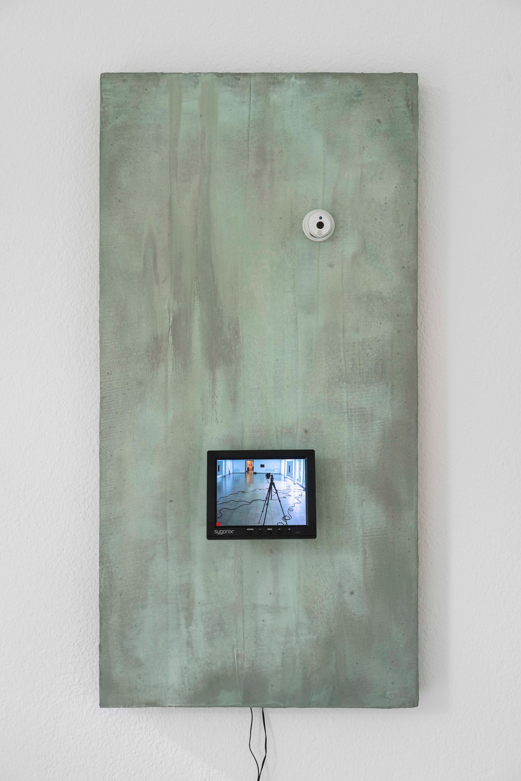 Exhibition View Group Show «Im Volksgarten; view on Julia Scher, Delta, 2018, (detail), concrete mix coated insulation boards, hygrometer, camera, hard disk, LED, cables, 8 parts each 120 x 60 cm» at Kunsthaus Glarus, Glarus, 2020 / Photo: Gunnar Meier / Courtesy: the artist and DREI, Cologne / Esther Schipper, Berlin