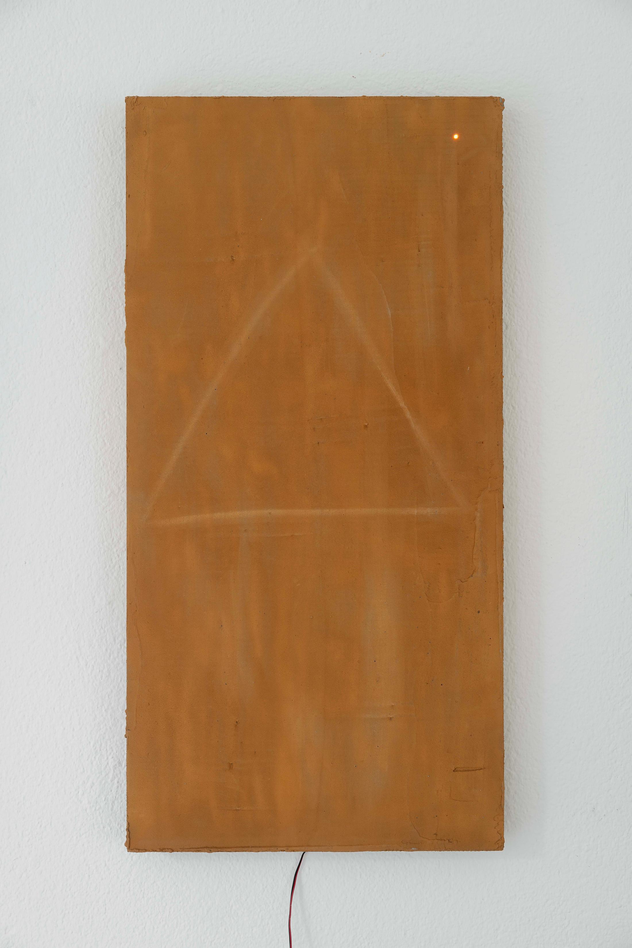 Exhibition View Group Show «Im Volksgarten; view on Julia Scher, Delta, 2018, (detail), concrete mix coated insulation boards, hygrometer, camera, hard disk, LED, cables, 8 parts each 120 x 60 cm» at Kunsthaus Glarus, Glarus, 2020 / Photo: Gunnar Meier / Courtesy: the artist and DREI, Cologne / Esther Schipper, Berlin