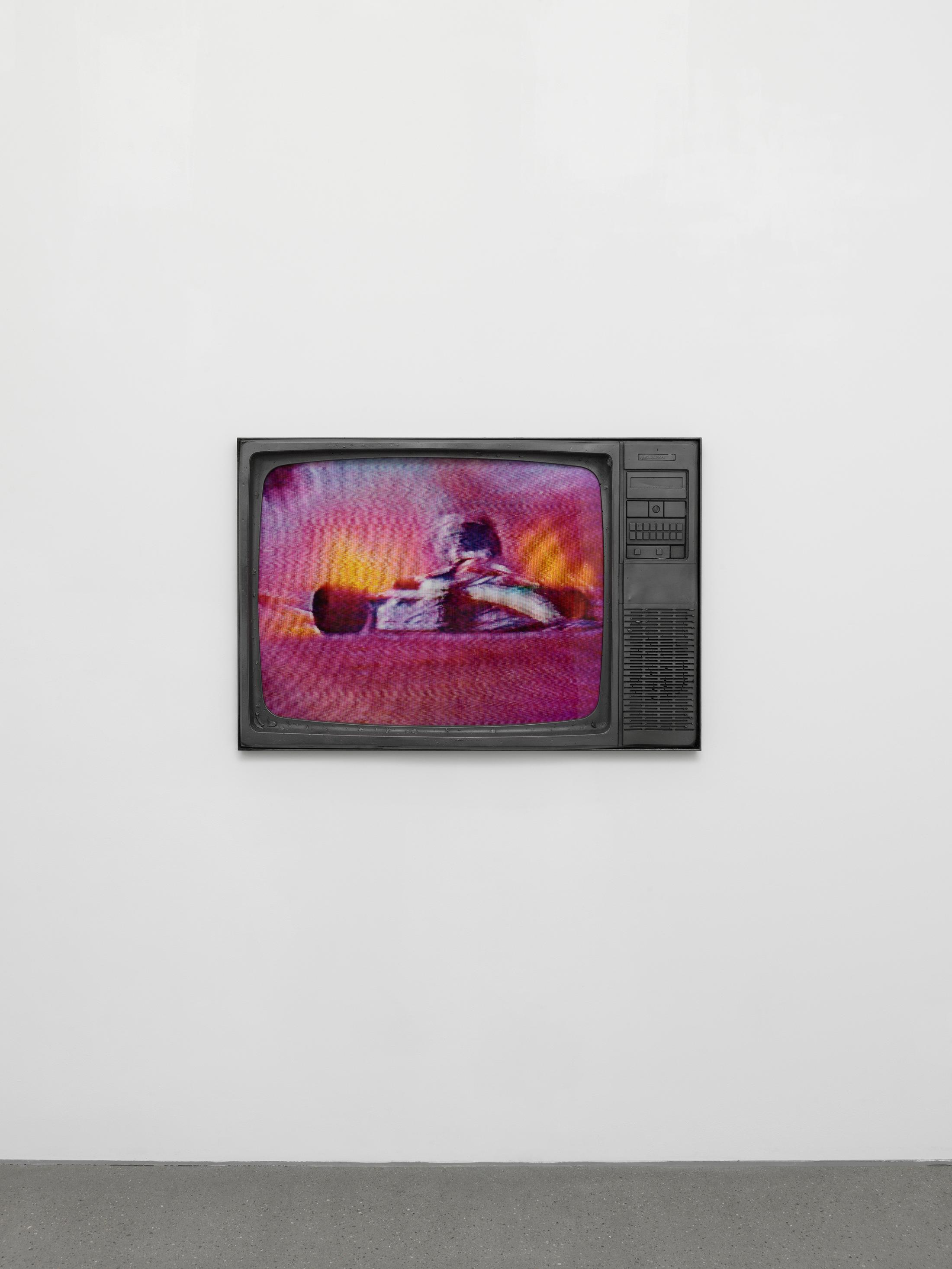 Rico Weber "Fuego, 2017" / © 2017, Galerie Maria Bernheim / Courtesy: the artists