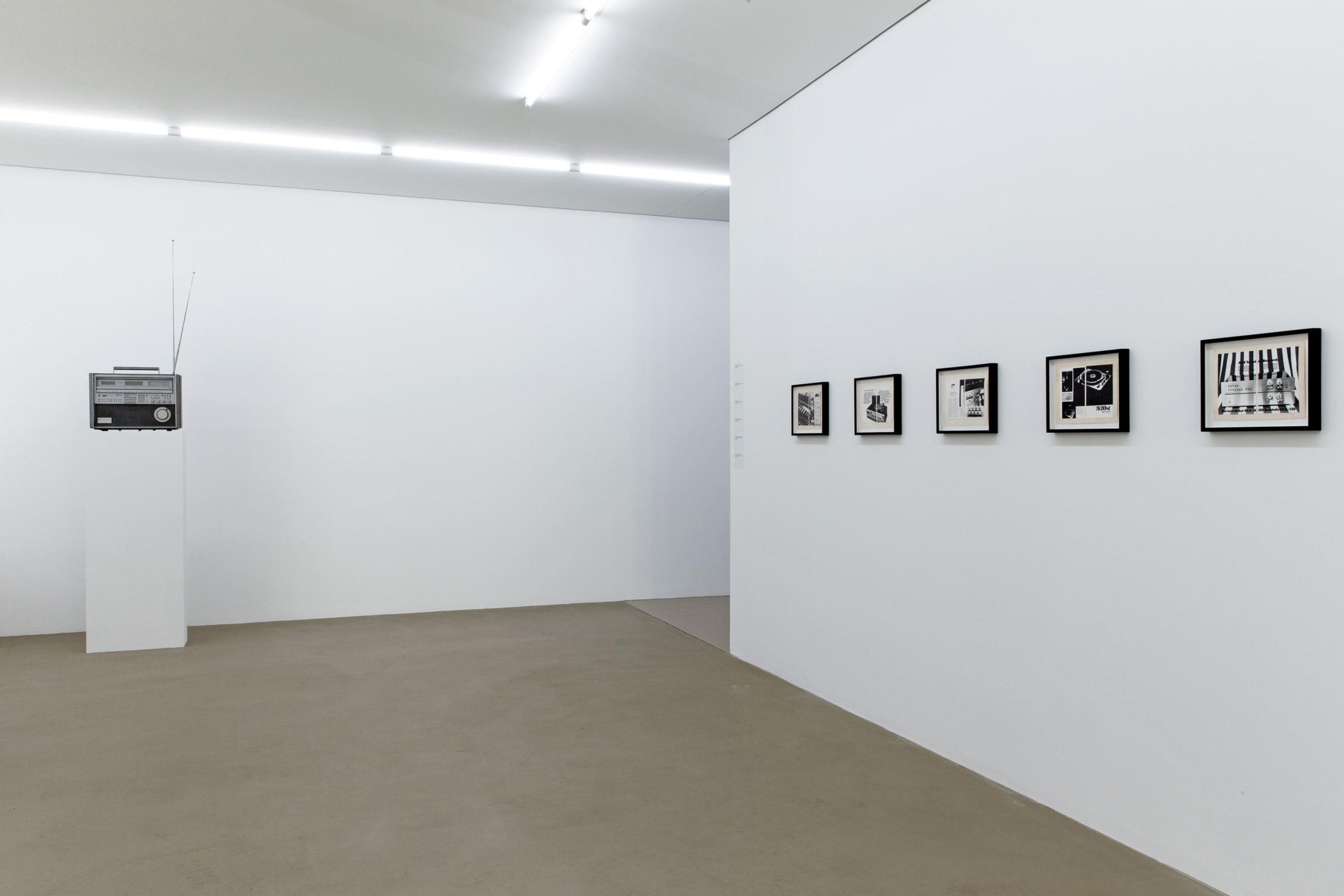 Exhibition View Isa Genzken Solo Show «Works from 1973 to 1983; view on Isa Genzken, Weltempfänger, 1982 / Hi-Fi Collage Löwe, ca. 1979 / Hi-Fi Collage Hitachi, ca. 1979 / Hi-Fi Collage Akai, ca 1979 / Hi-Fi Collage A&E Technical, ca. 1979» at Kunstmuseum Basel, Basel, 2020 / Photo: Gina Folly, © ProLitteris, Zurich / Courtesy: the artist and Kunstmuseum Basel