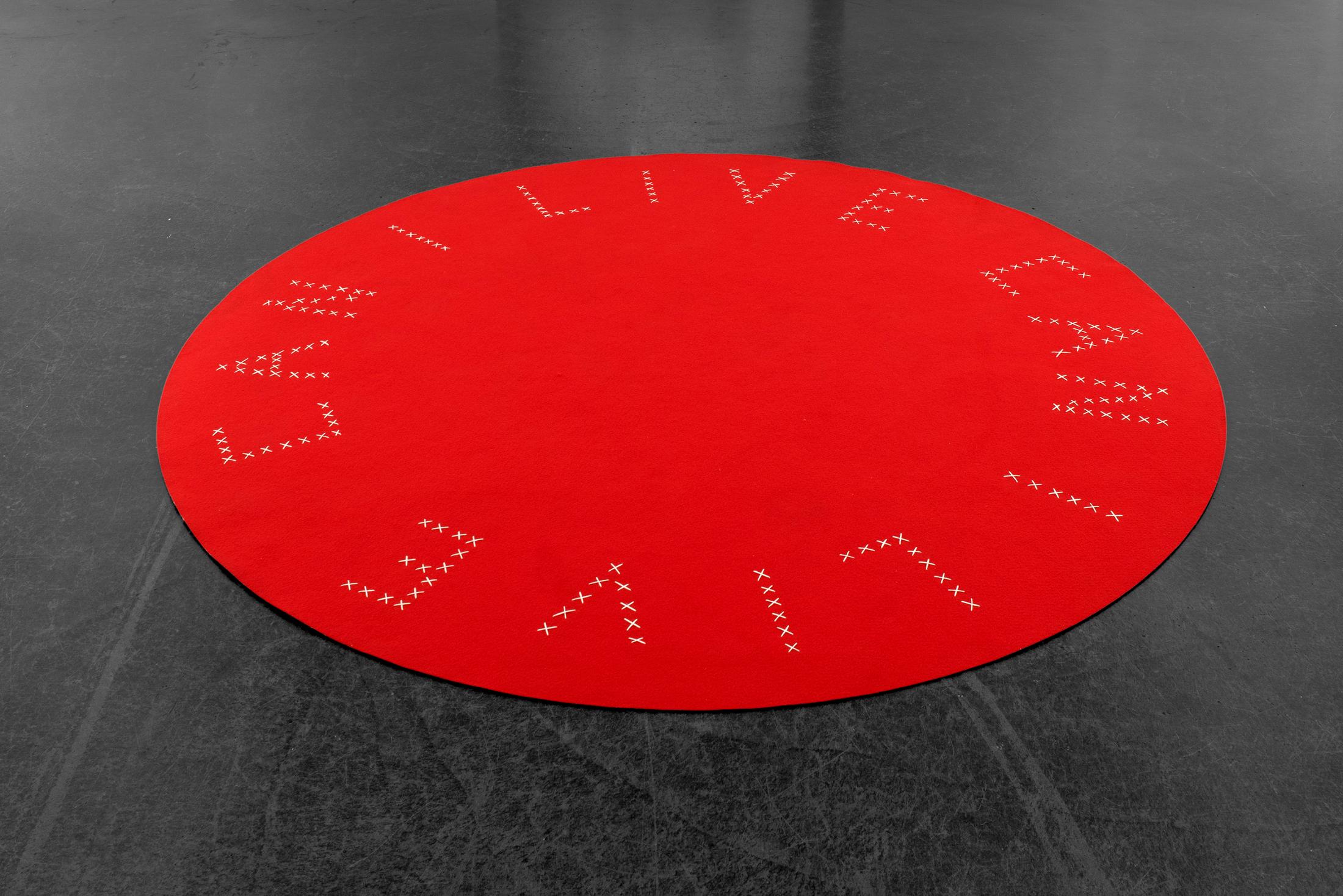 Exhibition View James Bantone Solo Show «He Said, They Said; view on James Bantone, Can I Live, 2020, red carpet, ø 2m, polyester thread» at Coalmine, Winterthur, 2020 / Courtesy: the artist and Coalmine