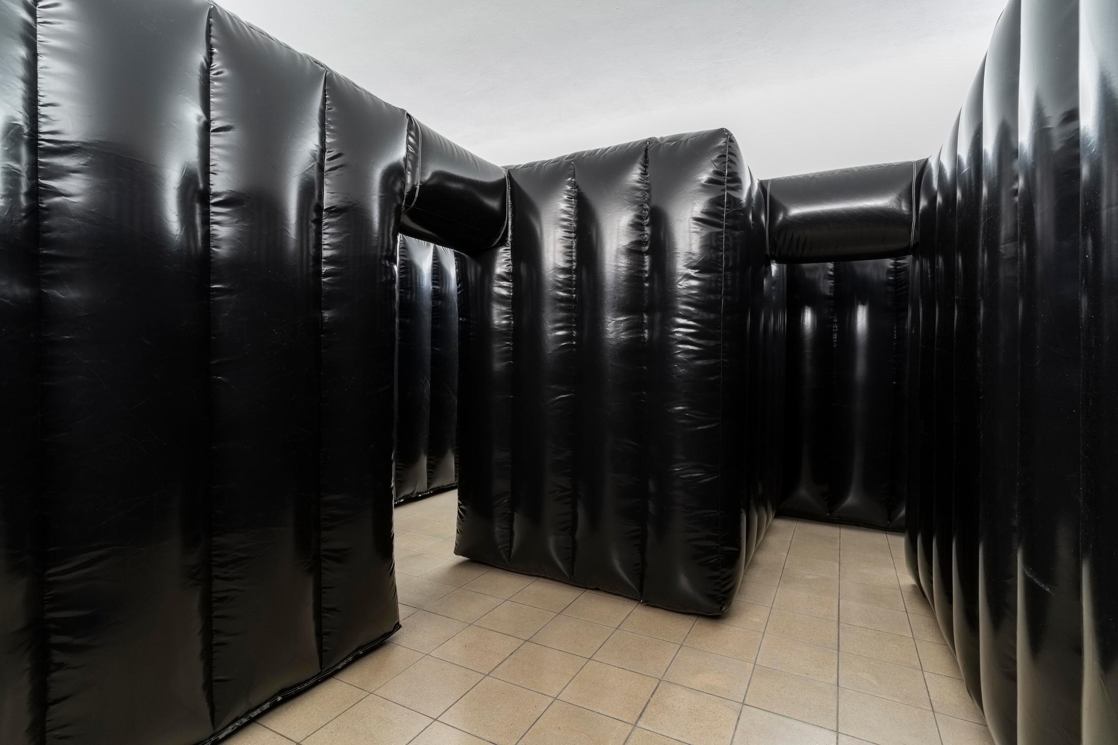 Exhibition View Jan Vorisek Soloshow «Collapse Poem; view on Devotion Strategy, 2020» at Kunsthaus Glarus, Glarus, 2020 / Photo: Gunnar Meier / Courtesy: the artist and Galerie Bernhard, Zurich