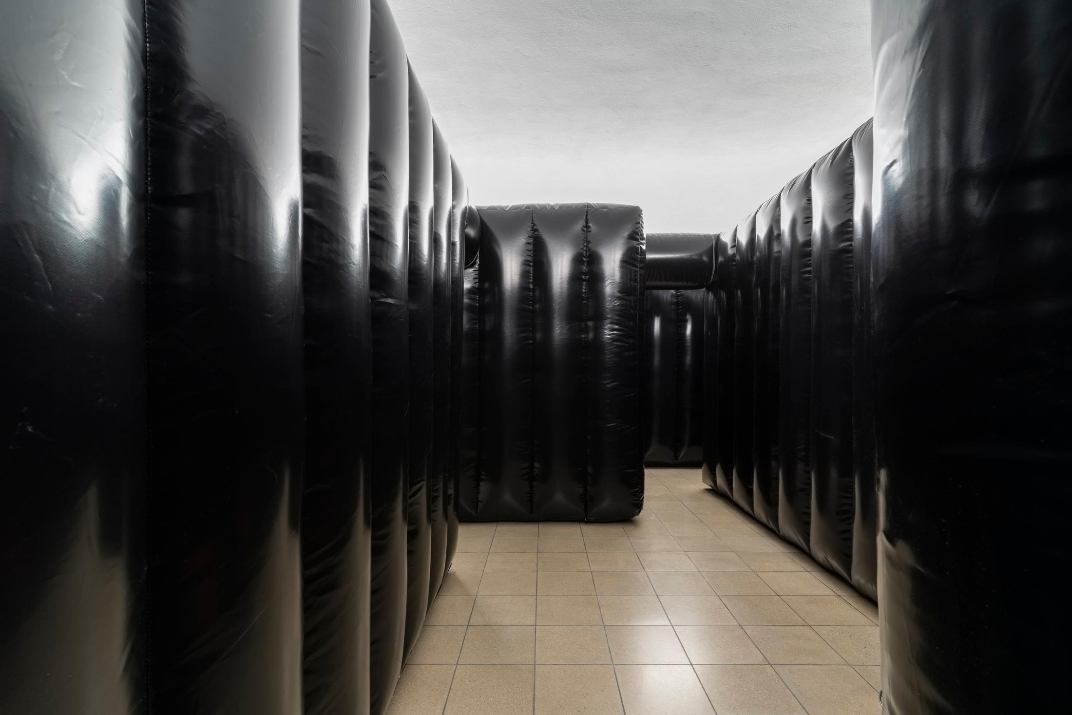 Exhibition View Jan Vorisek Soloshow «Collapse Poem; view on Devotion Strategy, 2020» at Kunsthaus Glarus, Glarus, 2020 / Photo: Gunnar Meier / Courtesy: the artist and Galerie Bernhard, Zurich