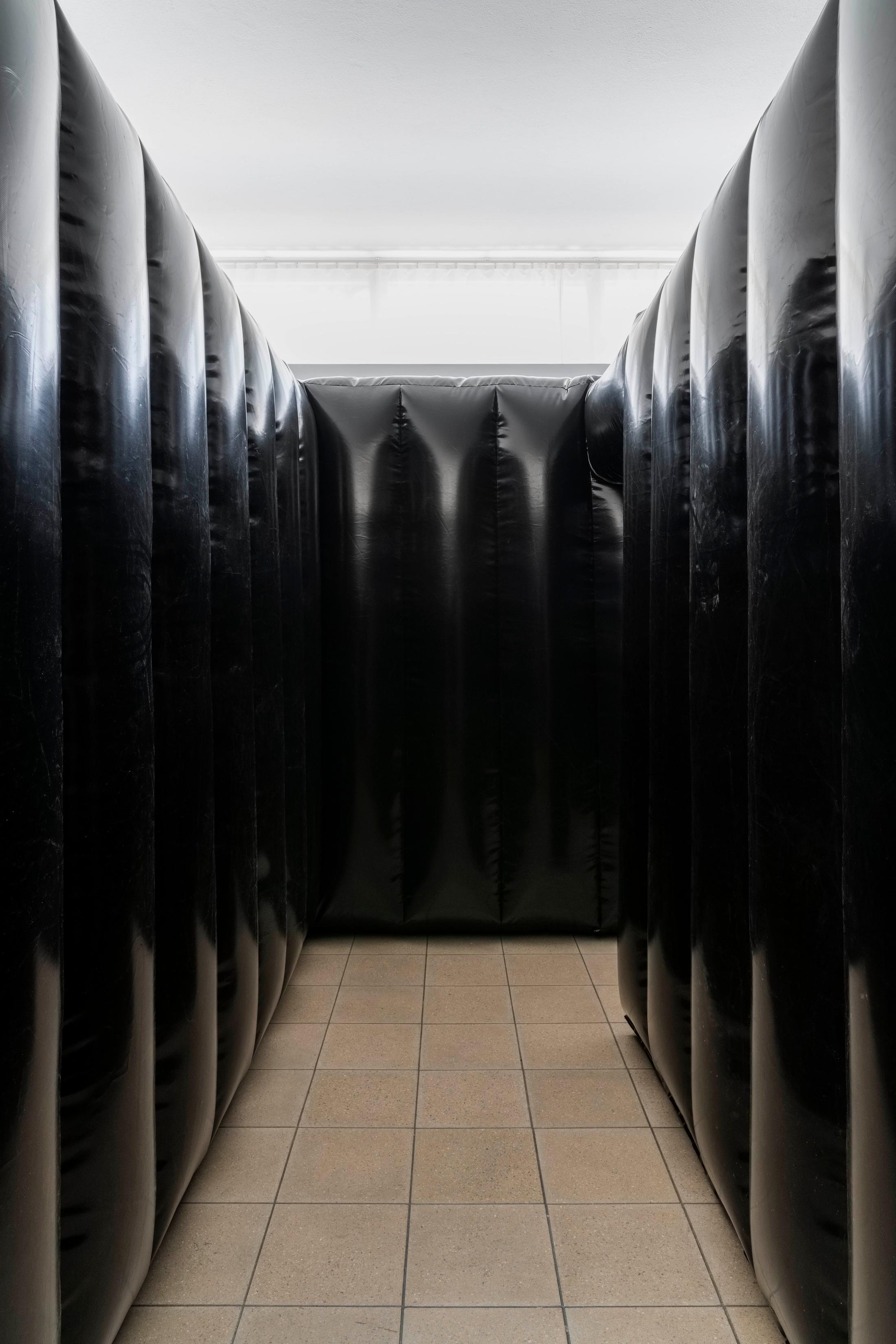 Exhibition View Jan Vorisek Soloshow «Collapse Poem; view on Devotion Strategy, 2020» at Kunsthaus Glarus, Glarus, 2020 / Photo: Gunnar Meier / Courtesy: the artist and Galerie Bernhard, Zurich