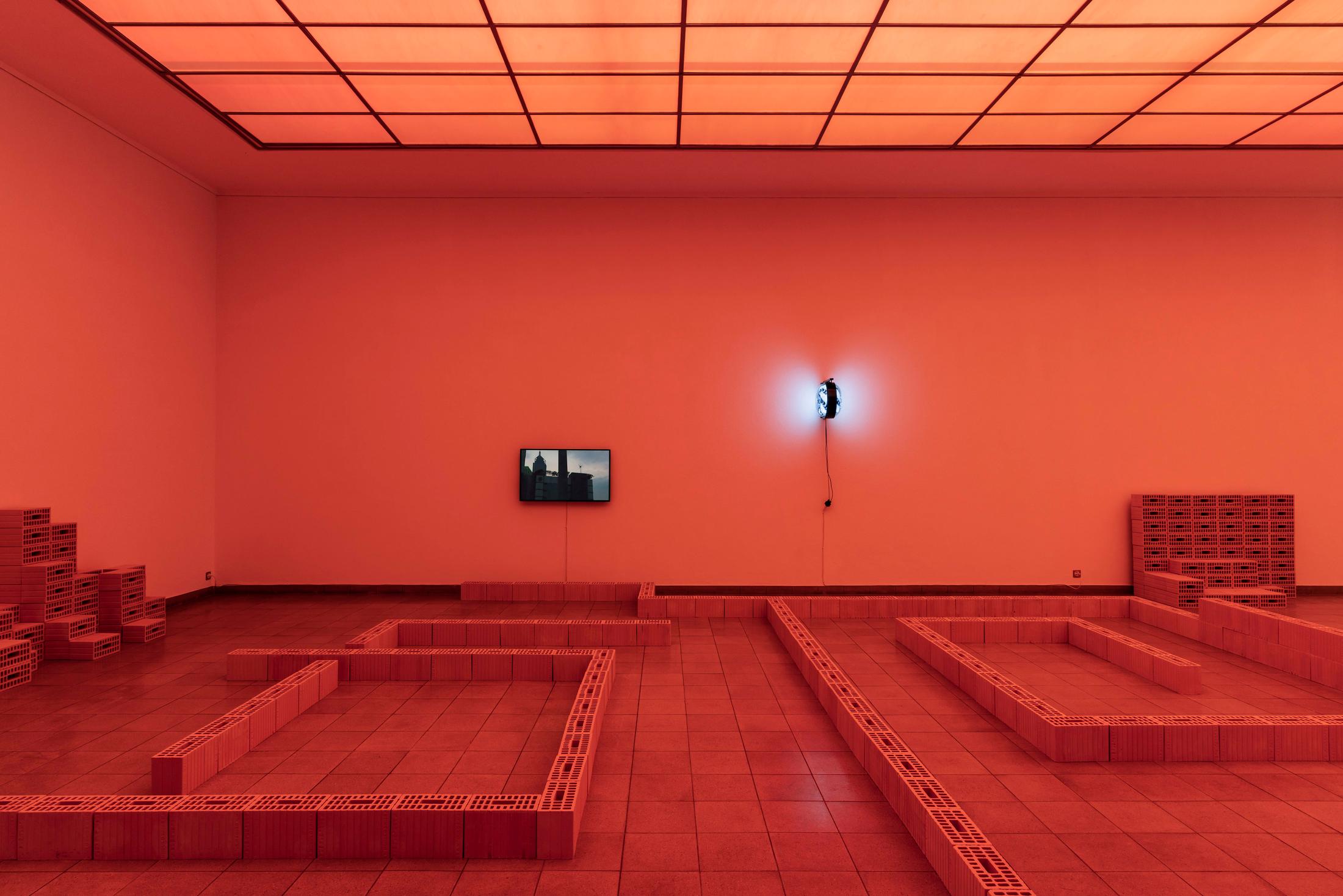 Exhibition View Jan Vorisek Soloshow «Collapse Poem; view on Devotion Strategy, 2020» at Kunsthaus Glarus, Glarus, 2020 / Photo: Gunnar Meier / Courtesy: the artist and Galerie Bernhard, Zurich