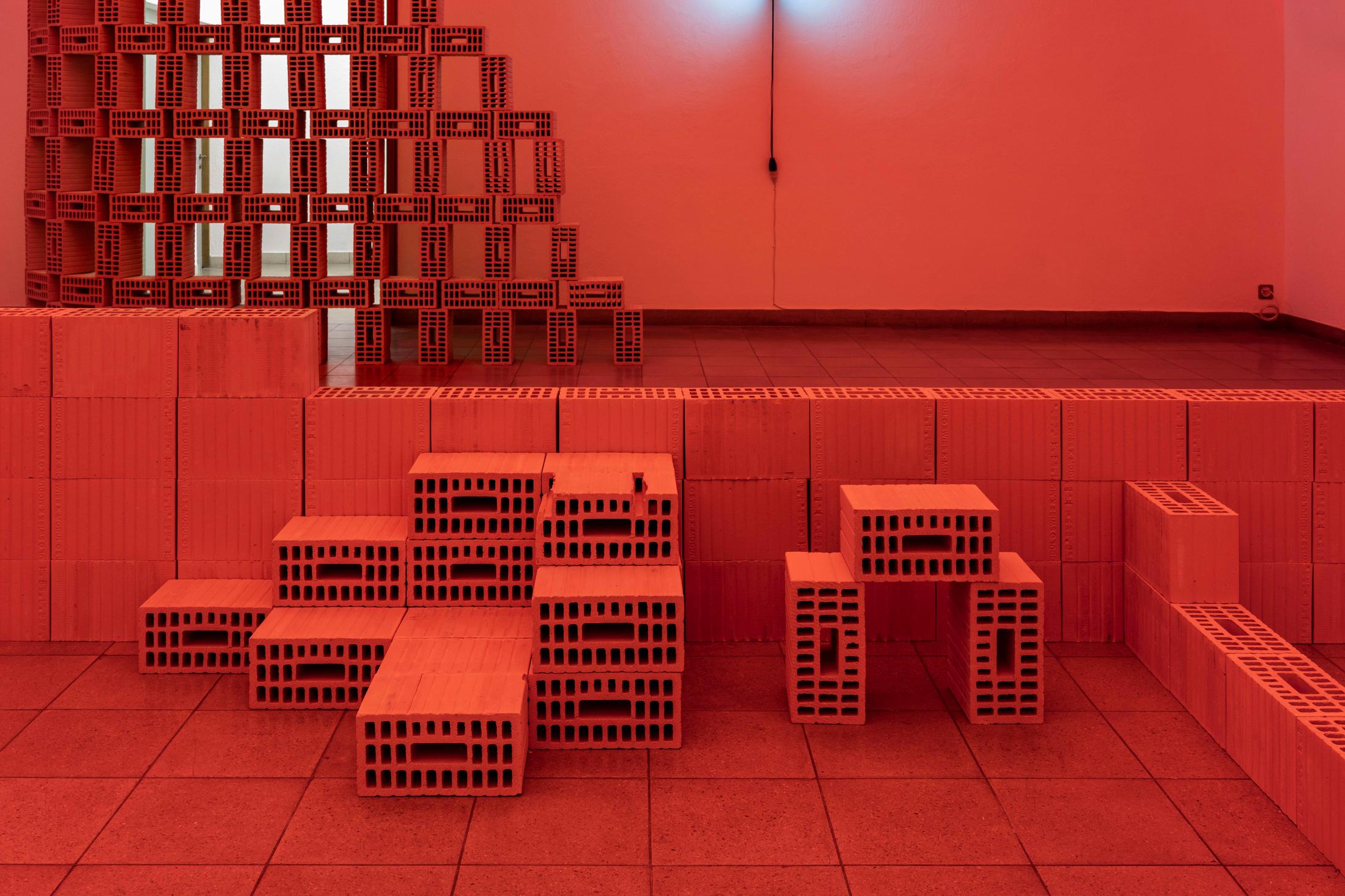 Exhibition View Jan Vorisek Soloshow «Collapse Poem; view on Devotion Strategy, 2020» at Kunsthaus Glarus, Glarus, 2020 / Photo: Gunnar Meier / Courtesy: the artist and Galerie Bernhard, Zurich