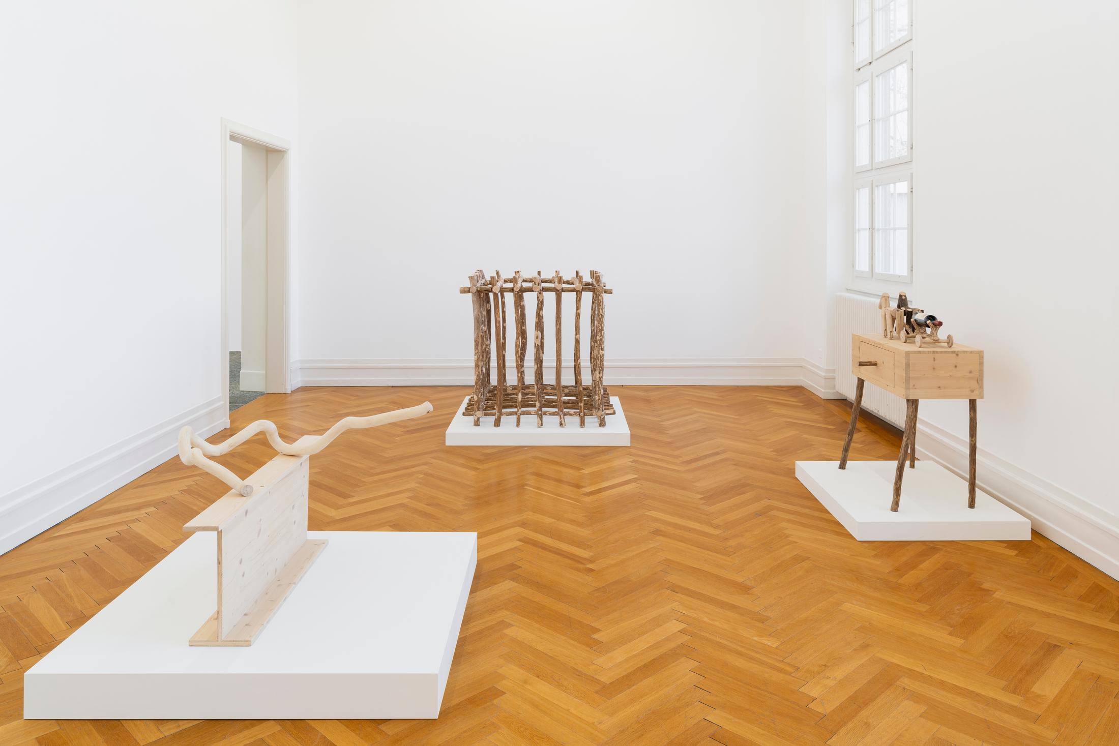 Exhibition View Jean-Frédéric Schnyder Solo Show at Kunsthalle Bern, Berne, 2022 / Photo: Gunnar Meier / Courtesy: the artist and Kunsthalle Bern