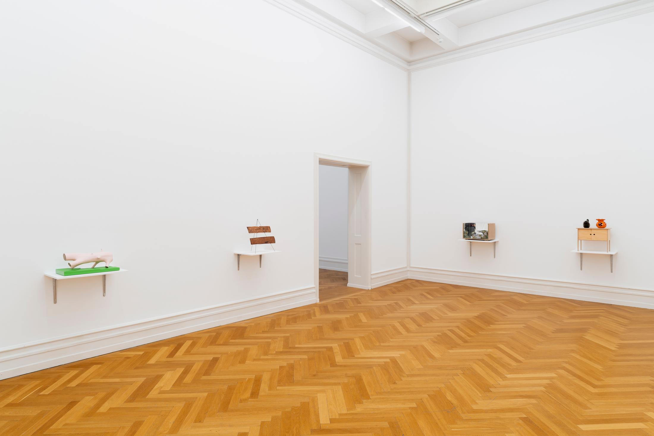 Exhibition View Jean-Frédéric Schnyder Solo Show at Kunsthalle Bern, Berne, 2022 / Photo: Gunnar Meier / Courtesy: the artist and Kunsthalle Bern