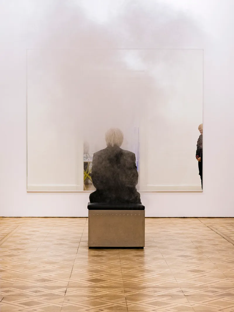 Exhibition view Jeppe Hein "Inhale, Hold, Exhale" at Kunstmuseum Thun, 2018 / Photo: Ian G. C. White / Courtesy: the artist