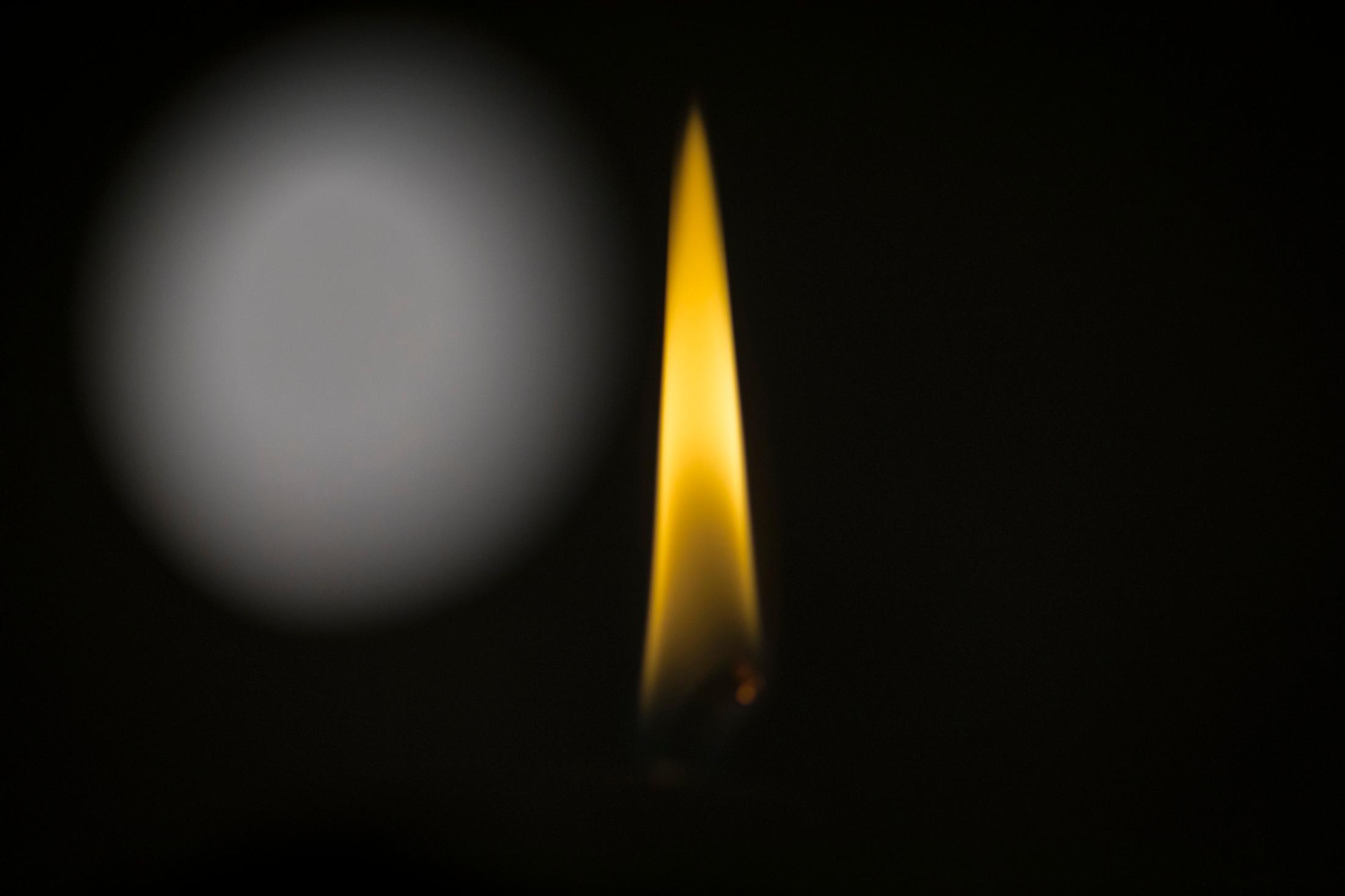 Exhibition view Jeppe Hein "Inhale, Hold, Exhale" at Kunstmuseum Thun, 2018 / Photo: Ian G. C. White / Courtesy: the artist