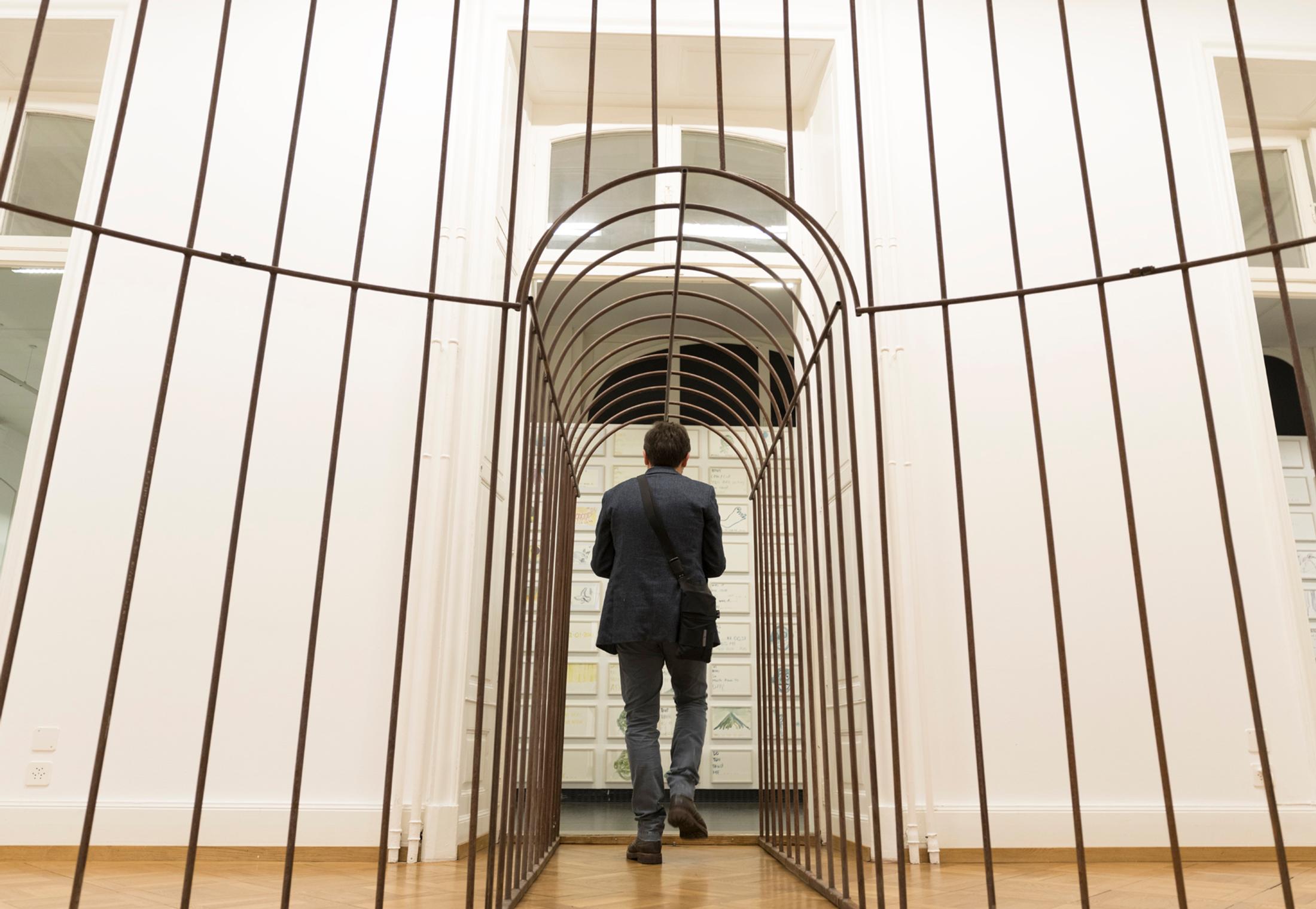 Exhibition view Jeppe Hein "Inhale, Hold, Exhale" at Kunstmuseum Thun, 2018 / Photo: Ian G. C. White / Courtesy: the artist