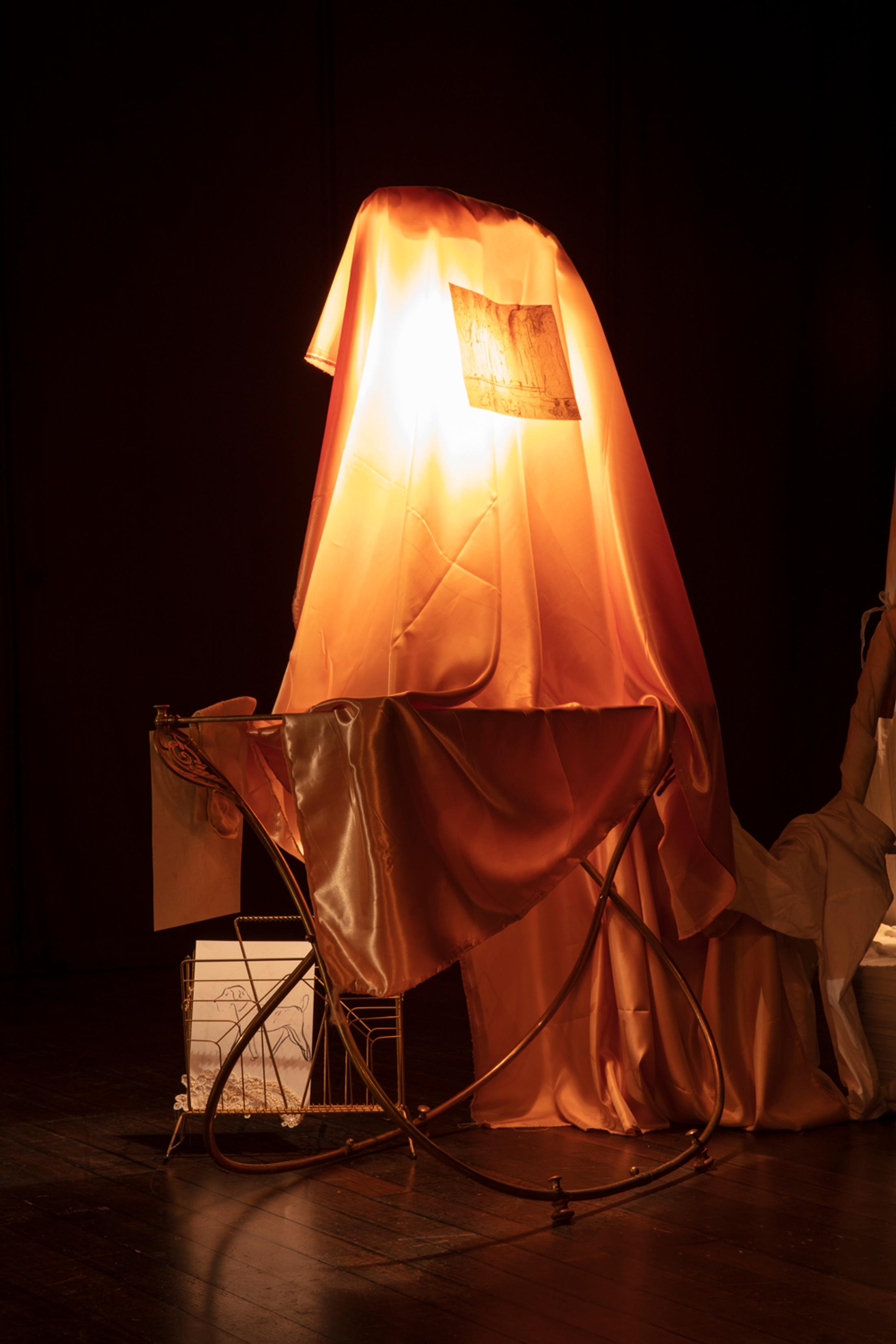 Exhibition View Jessy Razafimanfimby Soloshow "Droit de Visite de Digestion" at Alpina Huus x Arsenic, Lausanne, 2019 / Photo: Cyril Porchet / Courtesy: the artist Alpina Huus | Arsenic, Contemporary Performing Arts Centre, Lausanne