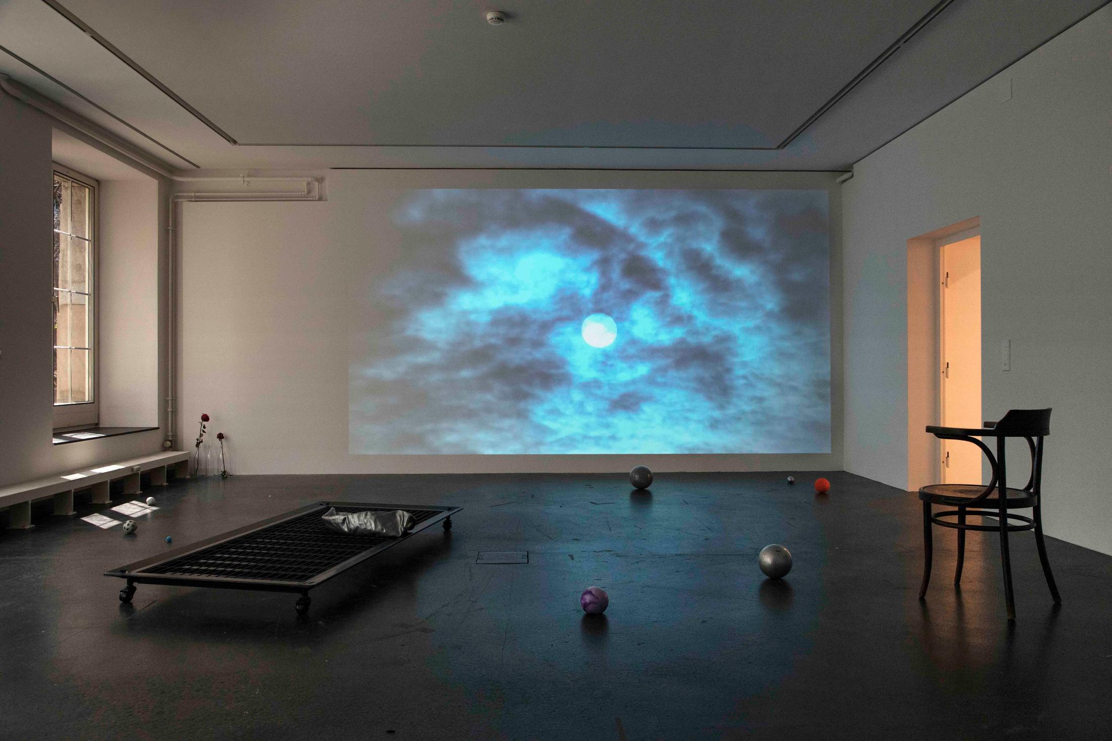 Exhibition View Jiajia Zhang Solo Show «If Every Day Were a Holiday, Towns Would Be More Mysterious» at Coalmine, Winterthur, 2021 / Courtesy: the artist and Coalmine