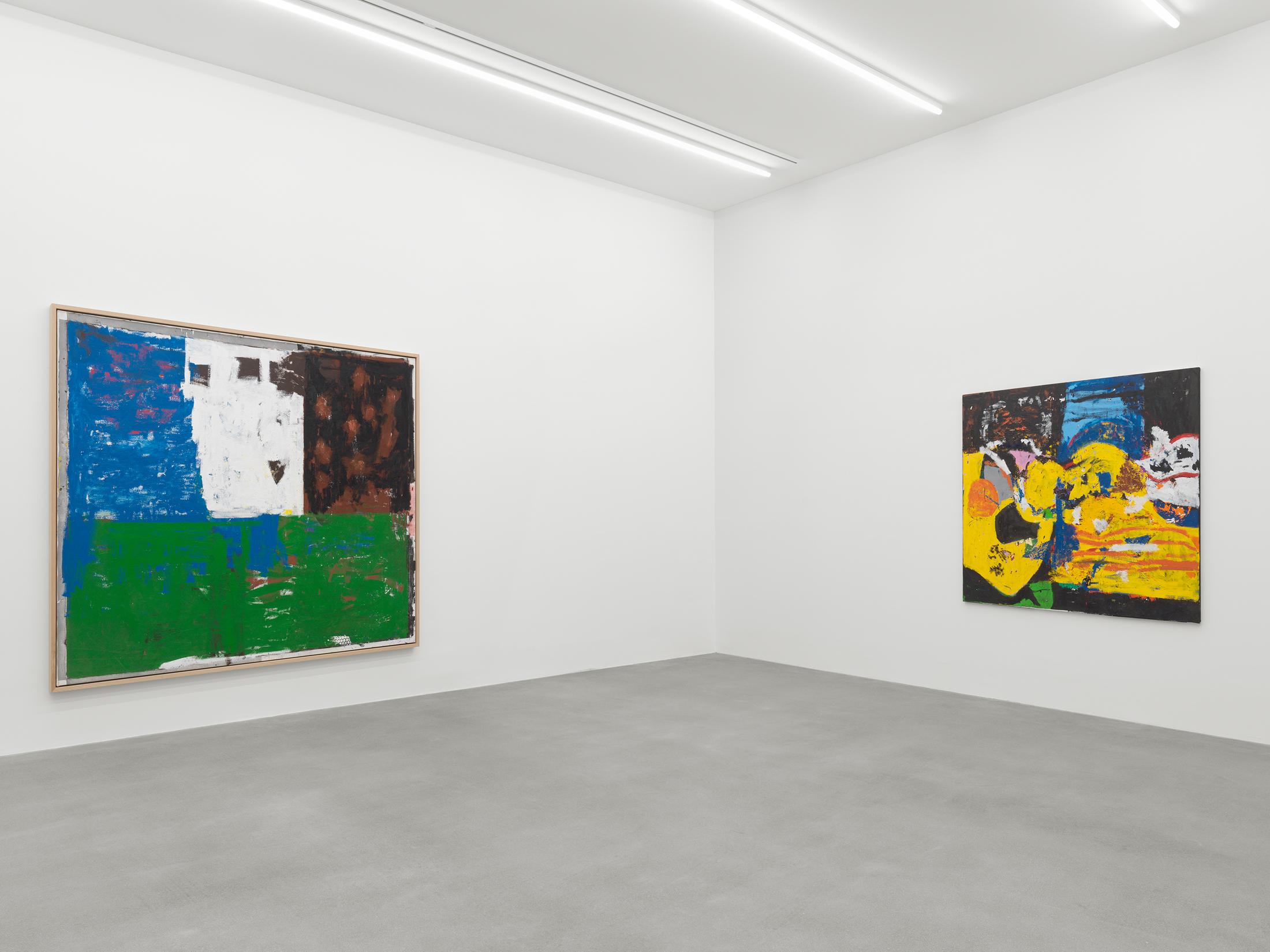Exhibition View Joe Bradley Soloshow «Sub Ek» at Galerie Eva Presenhuber, Waldmannstrasse, Zurich, 2020 / Photo: Stefan Altenburger / © Joe Bradley / Courtesy: the artist and Galerie Eva Presenhuber, Zurich / New York
