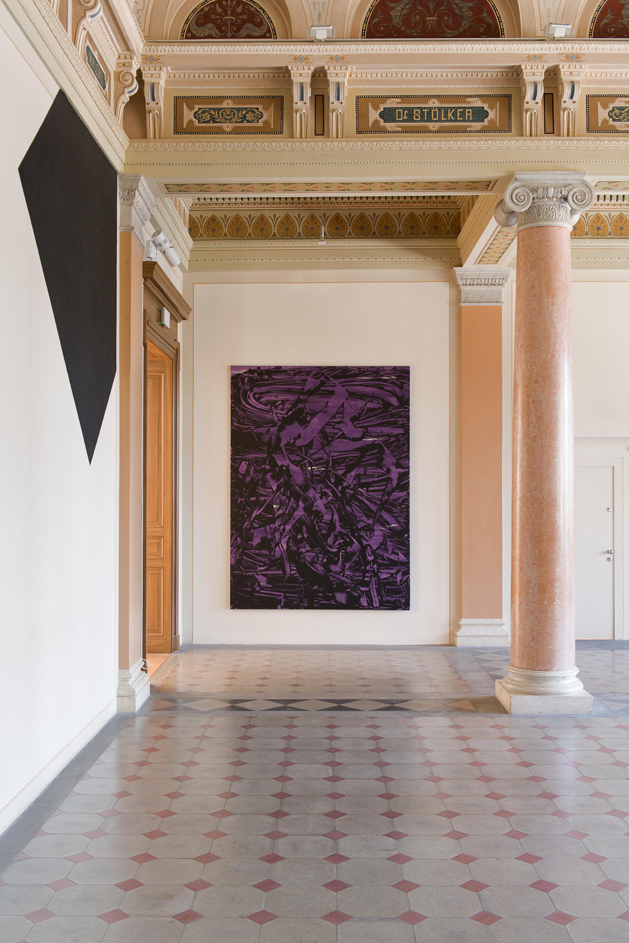 Installation View Judy Millar Soloshow «The Future and the Past Perfect ; view on Ferryman (purple), 2011» at Kunstmuseum St. Gallen, 2019 / Photo: Sebastian Stalder