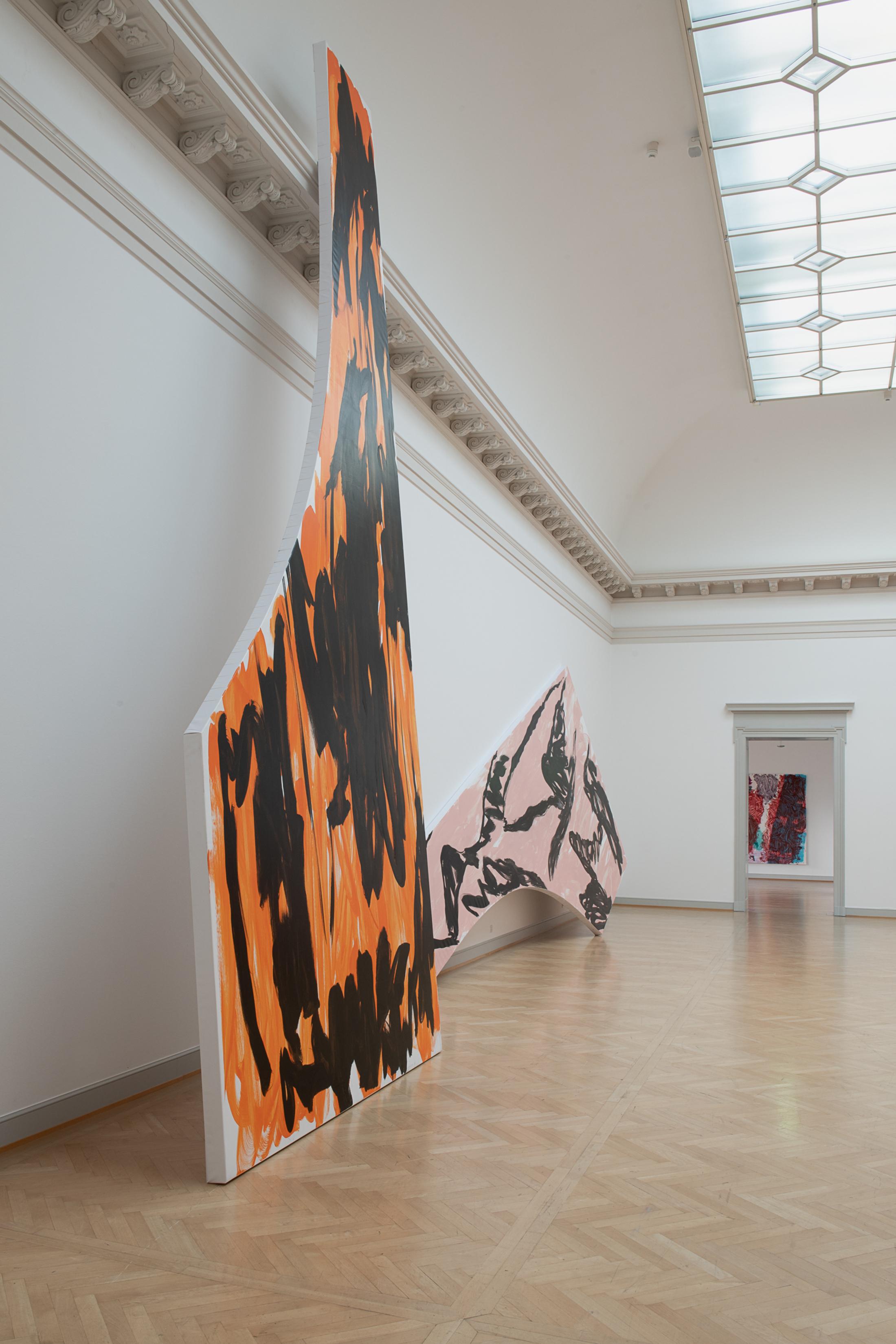 Installation View Judy Millar Soloshow «The Future and the Past Perfect ; view on It to Them to Us to I, 2018» at Kunstmuseum St. Gallen, 2019 / Photo: Sebastian Stalder