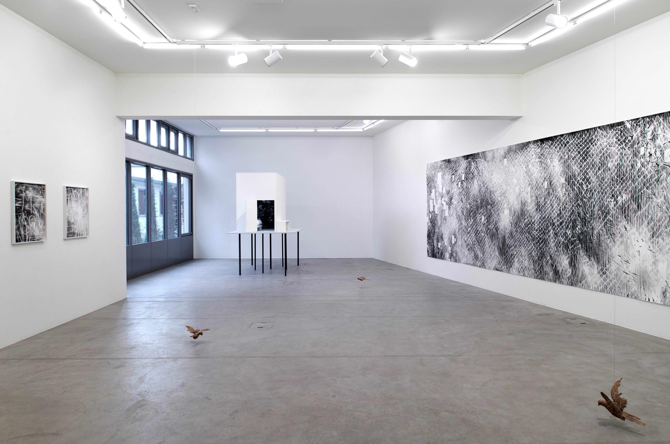 Exhibition View Julia Steiner Soloshow «Circular Flight» at Galerie Urs Meile, Lucerne, 2020 / Photo: © Galerie Urs Meile / Courtesy: the artist and Galerie Urs Meile