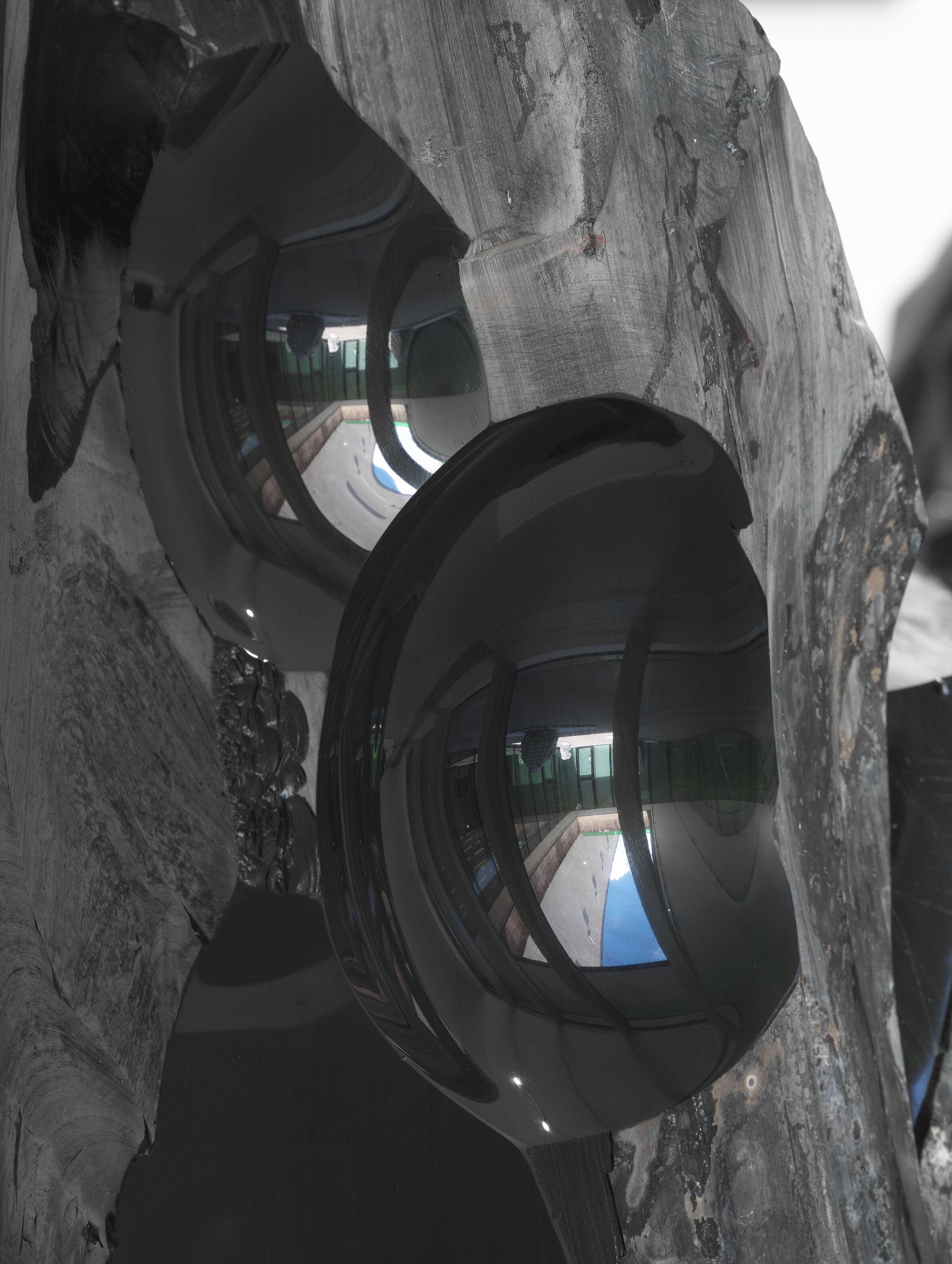 Exhibition View Julian Charrière Soloshow «Towards No Earthly Pole; view on Julian Charrière, Thickens, Pools, Flows, Rushes, Slows, 2020 & A Sky Taste of Rock, 2016» at Aargauer Kunsthaus, Aarau, 2020 / Photo: Jens Ziehe / © 2020, ProLitteris, Zürich / Courtesy: the artist