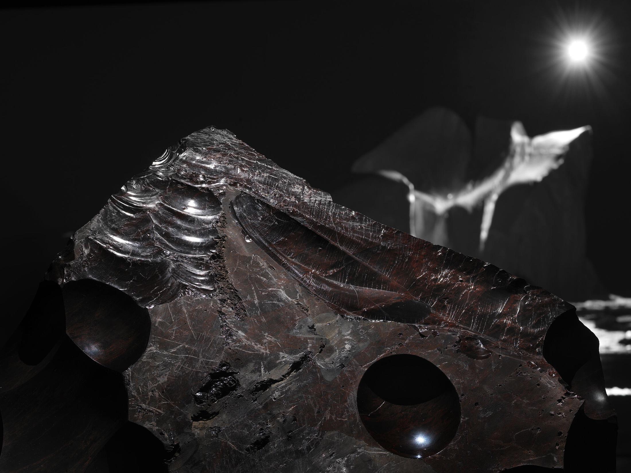 Exhibition View Julian Charrière Soloshow «Towards No Earthly Pole; view on Julian Charrière, Thickens, Pools, Flows, Rushes, Slows, 2020 & Towards No Earthly Pole, 2019» at Aargauer Kunsthaus, Aarau, 2020 / Photo: Jens Ziehe / © 2020, ProLitteris, Zürich / Courtesy: the artist