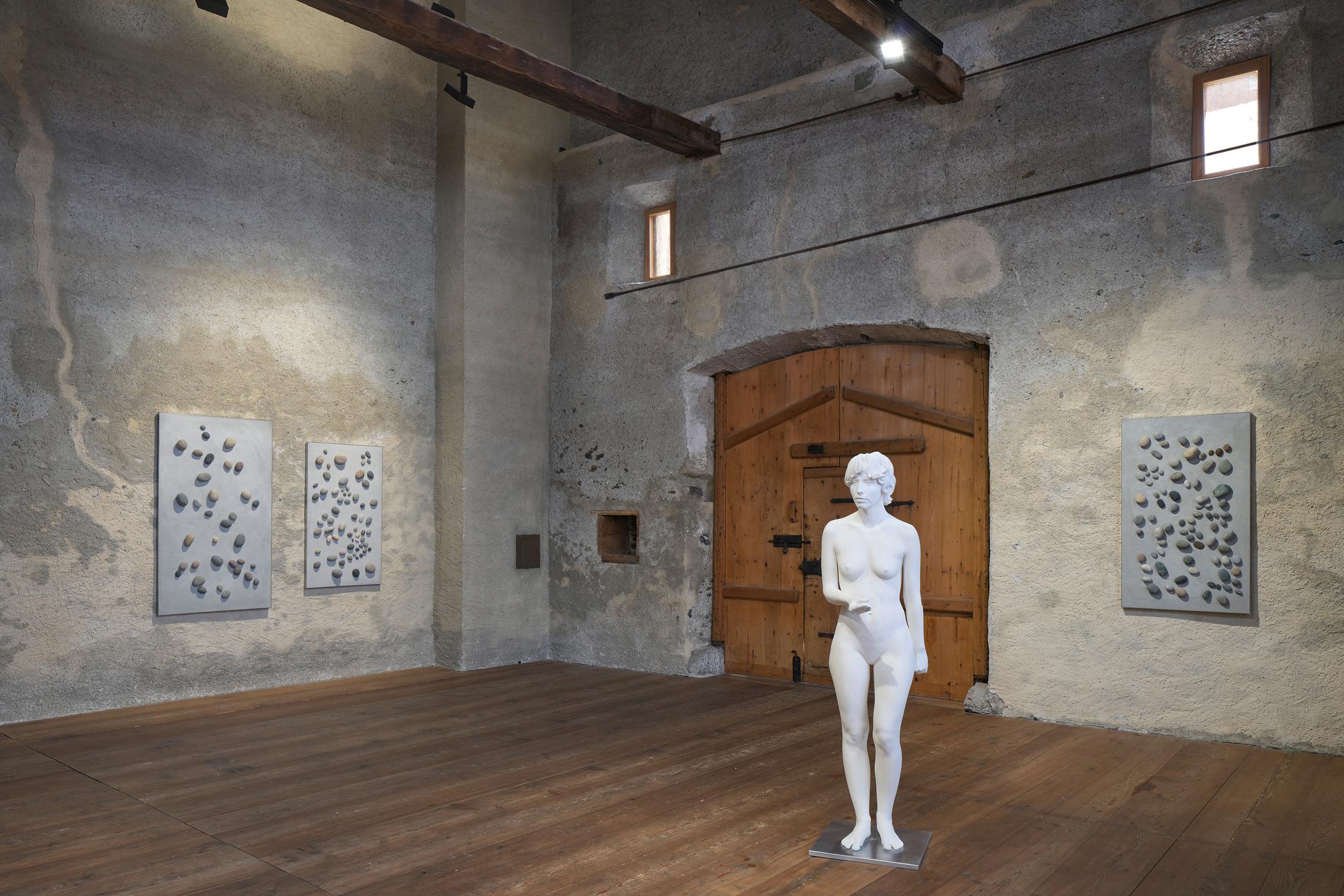 Installation View Julian Charrière Soloshow «Ever Since We Crawled Out / view on An Invitaton to Disappear, 2018» at Galerie Tschudi, Zuoz / Photo: Ralph Feiner / Courtesy: the artist and Galerie Tschudi, Zuoz