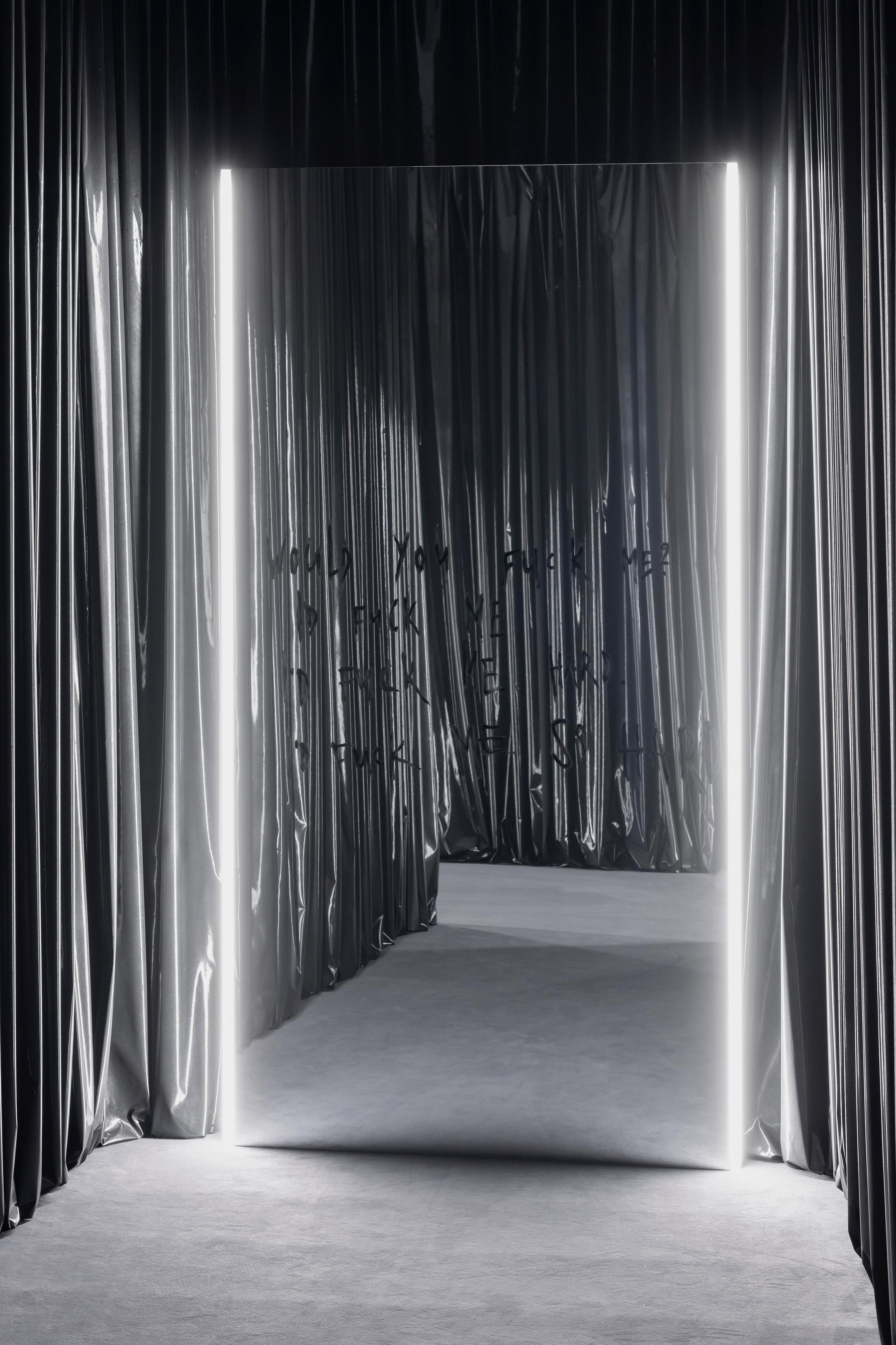 Exhibition View Julian-Jakob Kneer Solo Show «SHOOTING STAR; view on Julian-Jakob Kneer, WOULD YOU FUCK ME? I'D FUCK ME I'D FUCK ME HARD. I'D FUCK ME SO HARD. (BUFFALO BILL), 2022» at Blue Velvet Projects, Zurich, 2022 / Photo: Flavio Karrer / Courtesy: the artist and Blue Velvet Projects