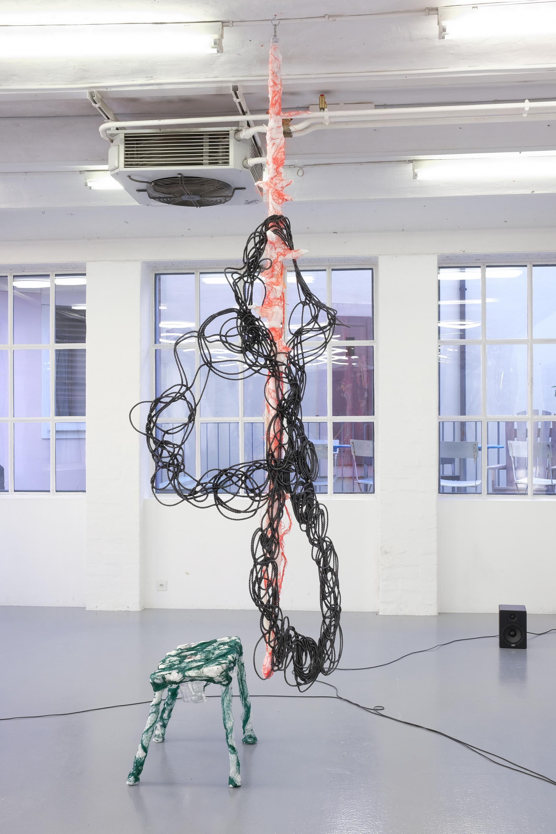 Exhibition View Julien Creuzet Soloshow «Il pleut encore, des minis gouttelettes (…)» at CAN, Neuchâtel, 2019 / Photo: Sebastian Verdon / Courtesy: the artist and CAN