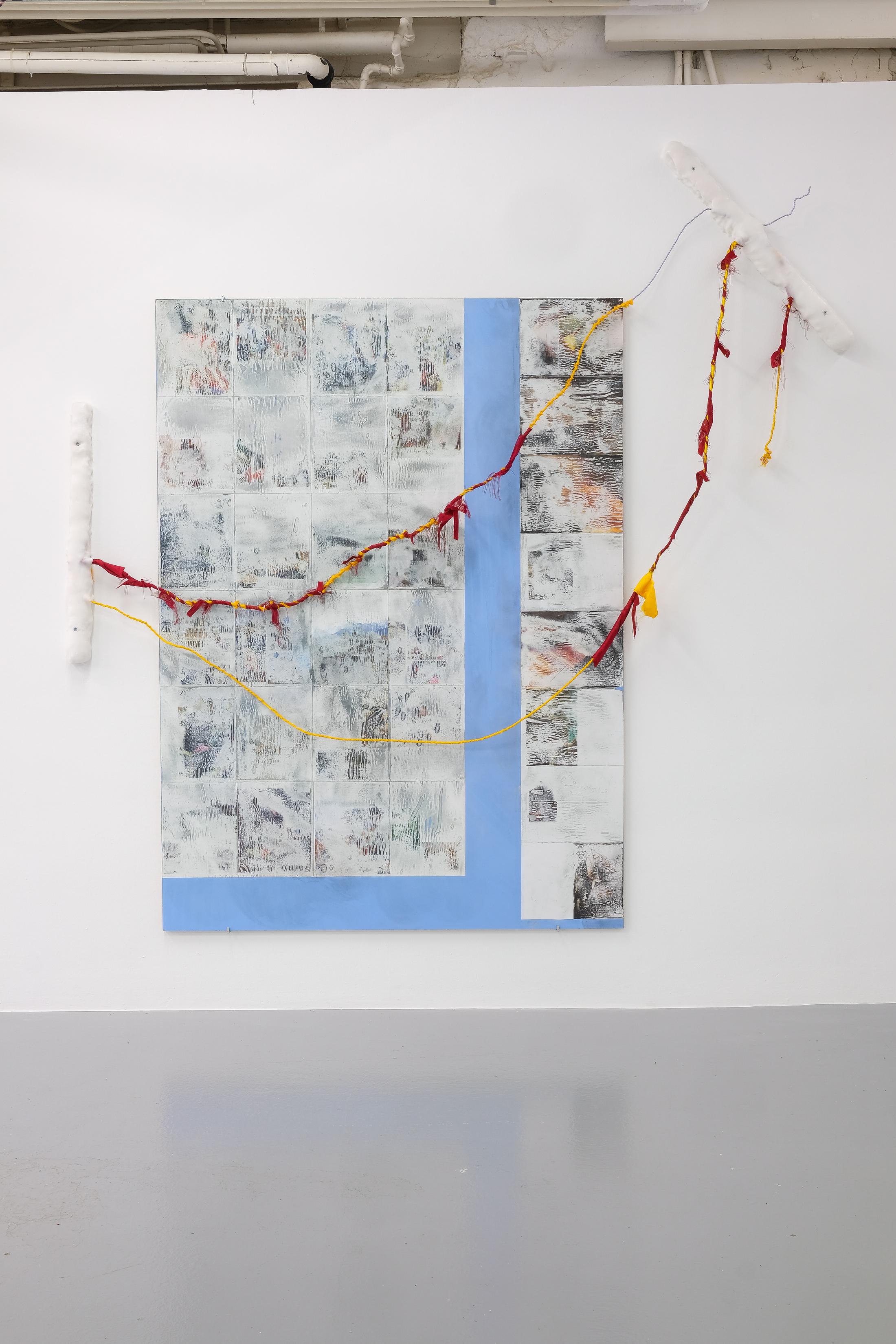 Exhibition View Julien Creuzet Soloshow «Il pleut encore, des minis gouttelettes (…)» at CAN, Neuchâtel, 2019 / Photo: Sebastian Verdon / Courtesy: the artist and CAN