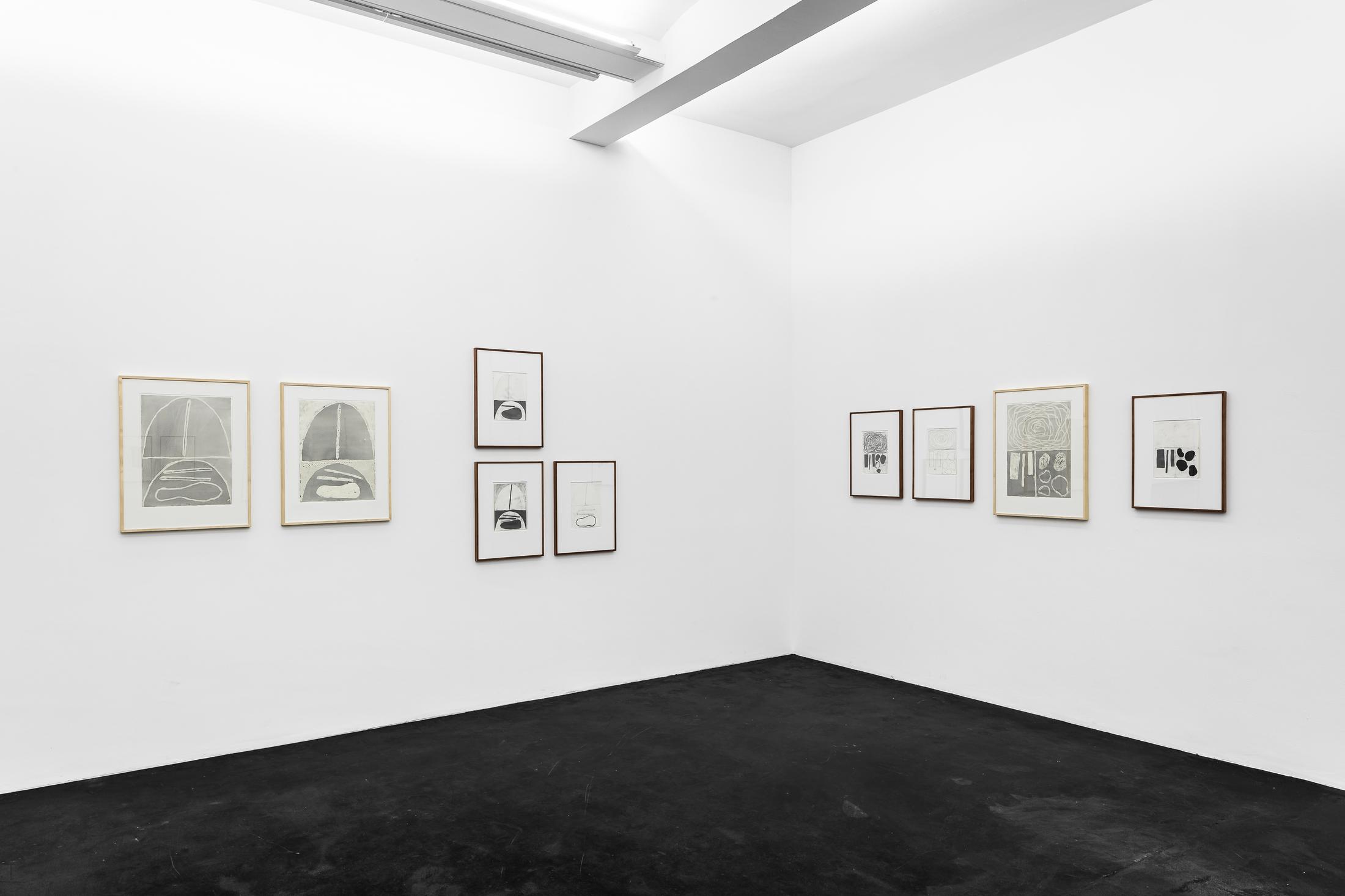 Exhibition View Jürgen Partenheimer Solo Show «Vasts Apart [Hamburger Block]» at Häusler Contemporary, Zurich, 2022-2023 / Photo: Peter Baracchi / Courtesy: the artist and Häusler Contemporary