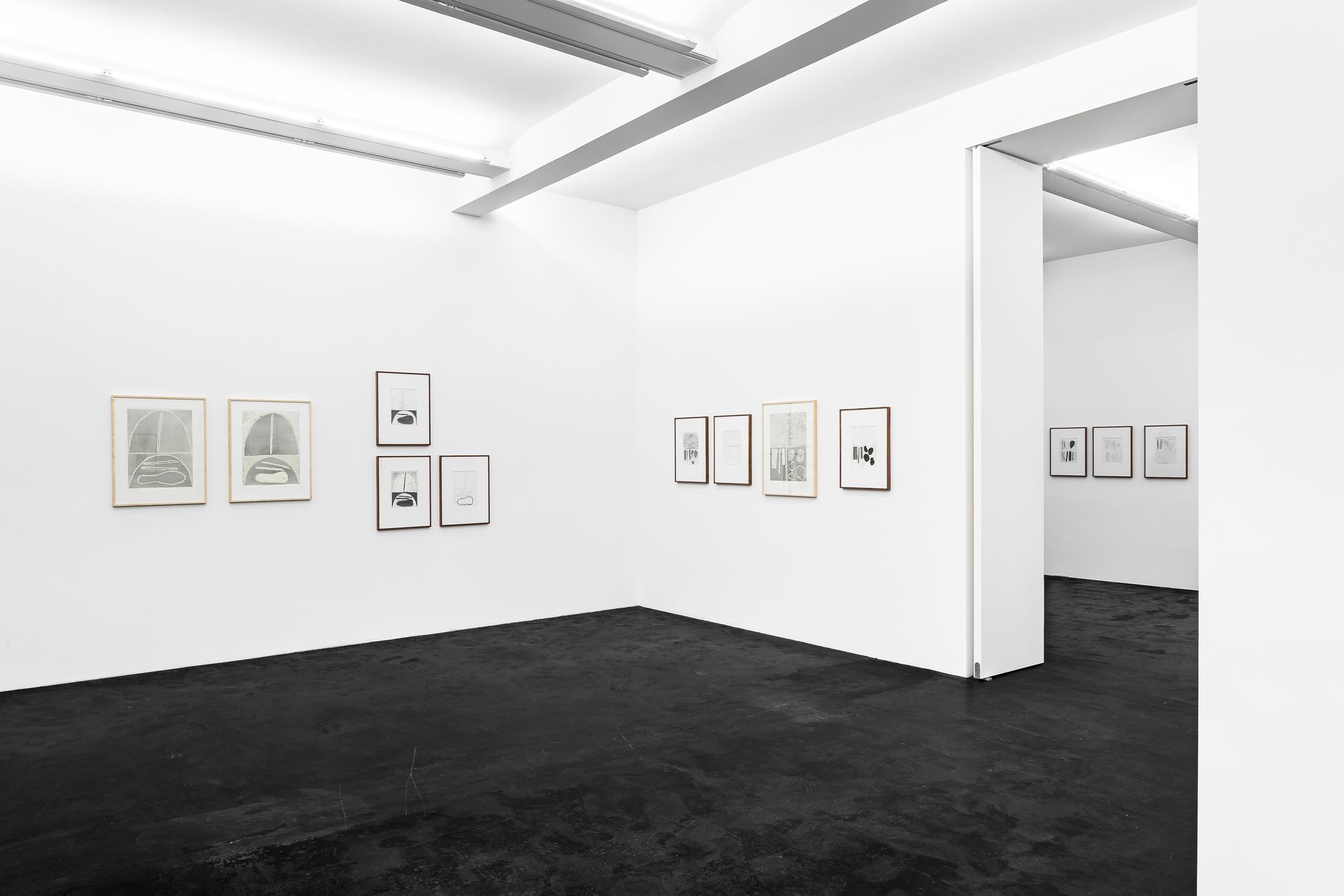 Exhibition View Jürgen Partenheimer Solo Show «Vasts Apart [Hamburger Block]» at Häusler Contemporary, Zurich, 2022-2023 / Photo: Peter Baracchi / Courtesy: the artist and Häusler Contemporary