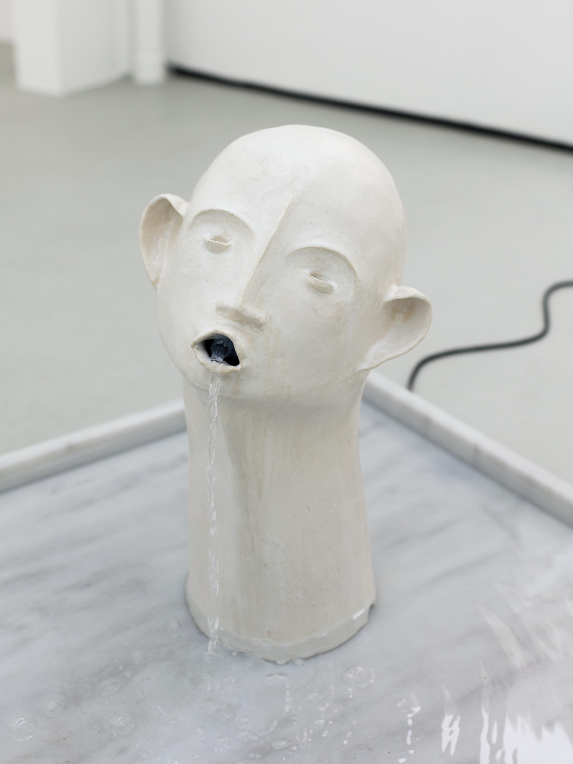 Exhibition View Kasia Fudakowski, Maria Loboda, Zoe Paul at SALTS, Birsfelden / Photo: Gunnar Meier / Courtesy SALTS & the Artists / Samuel Leuenberger & Elise Lammer