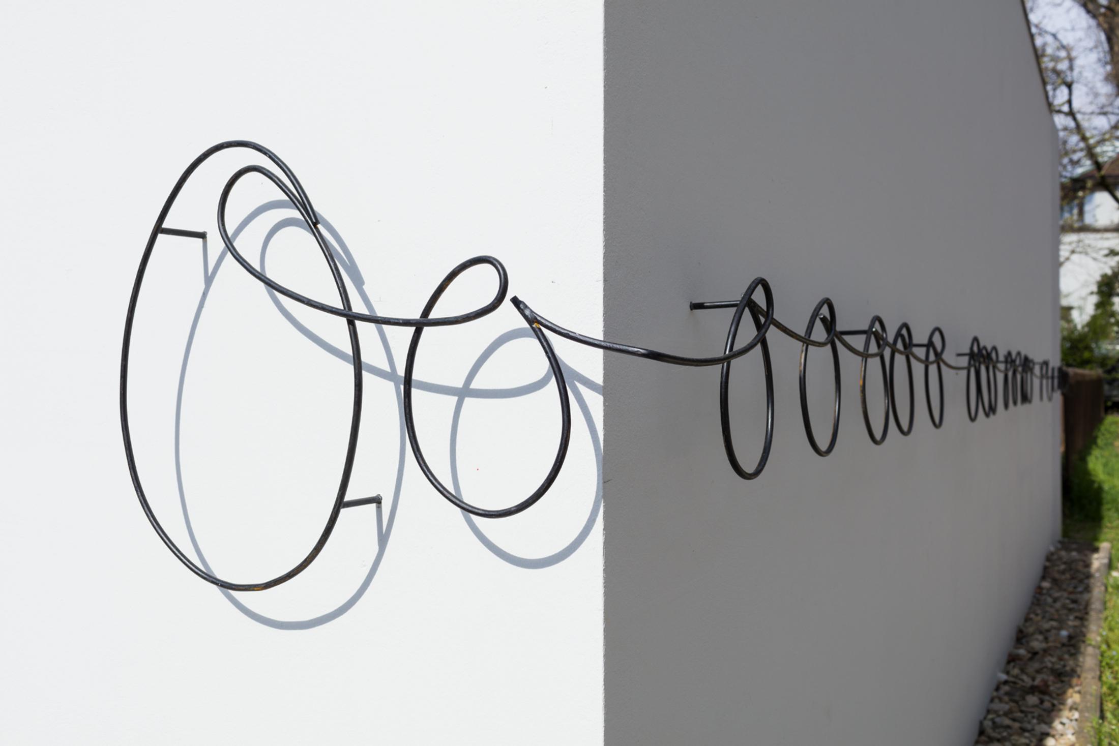 Exhibition View Kasia Fudakowski, Maria Loboda, Zoe Paul at SALTS, Birsfelden / Photo: Gunnar Meier / Courtesy SALTS & the Artists / Samuel Leuenberger & Elise Lammer