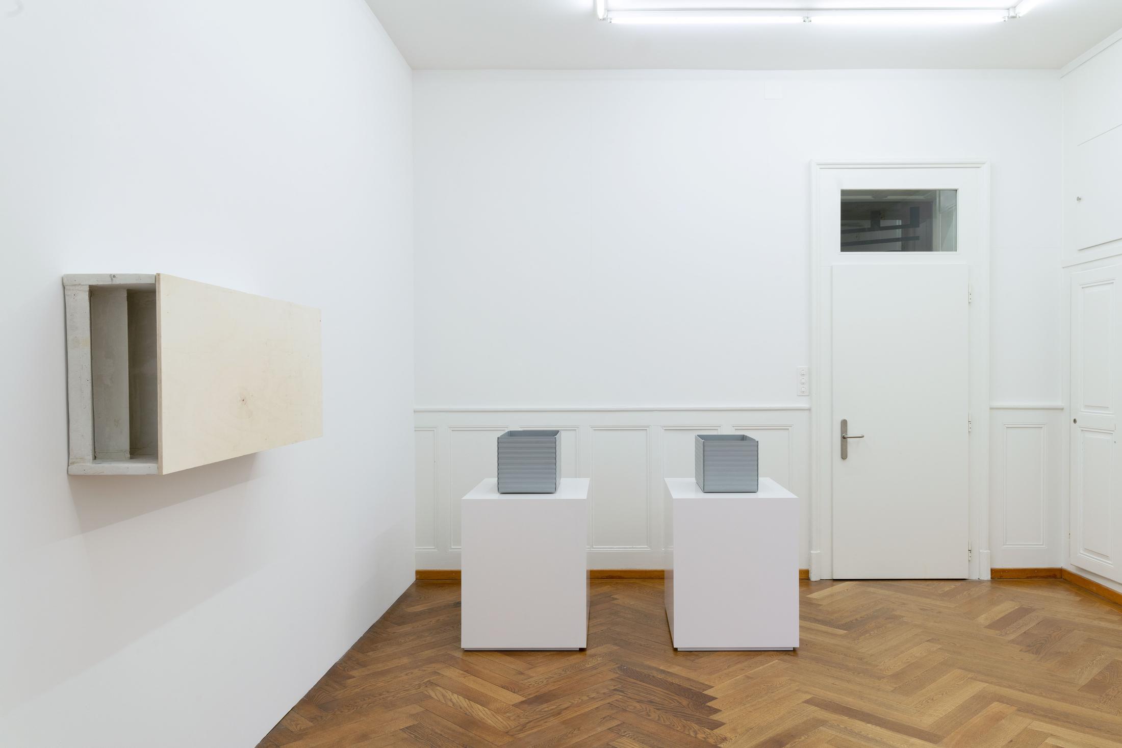 Exhibition View Groupshow «Kasten» at Stadtgalerie, Bern, 2020 / Photo: CE / Courtesy: the artists and Stadtgalerie, Bern