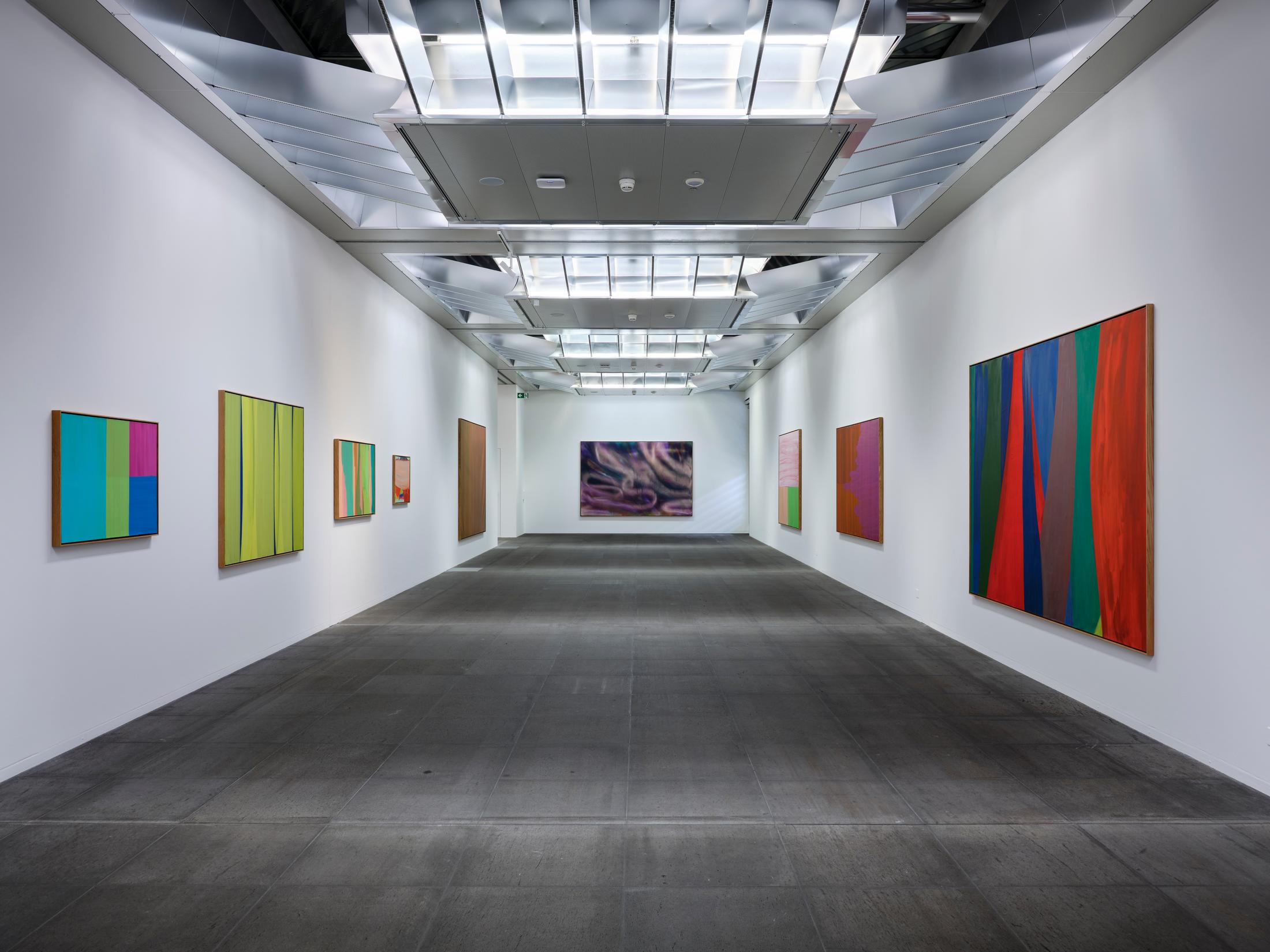 Exhibition View Katharina Grosse Solo Show «Studio Paintings, 1988 - 2022» at Kunstmuseum Bern, Berne, 2023 / Photo: Rolf Siegenthaler / Courtesy: the artist and Kunstmuseum Bern