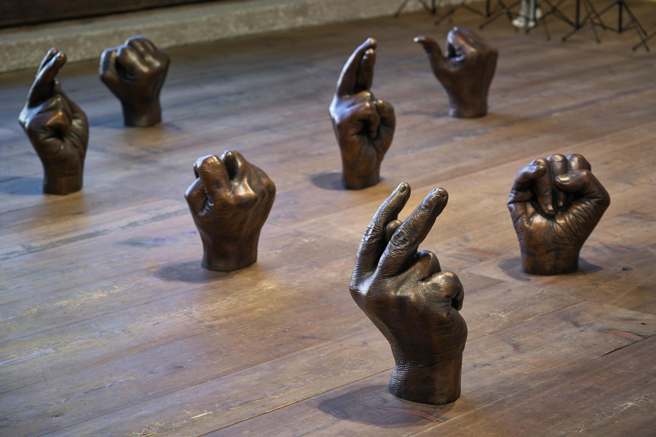 Exhibition View Kemang Wa Lehulere Solo Show «Where Did the Sky Go?; view on Kemang Wa Lehulere, Where Did the Sky Go?, 2020, (detail)» at Galerie Tschudi, Zuoz, Engadin, 2020 / Photo: Ralph Feiner / Courtesy: the artist and Galerie Tschudi