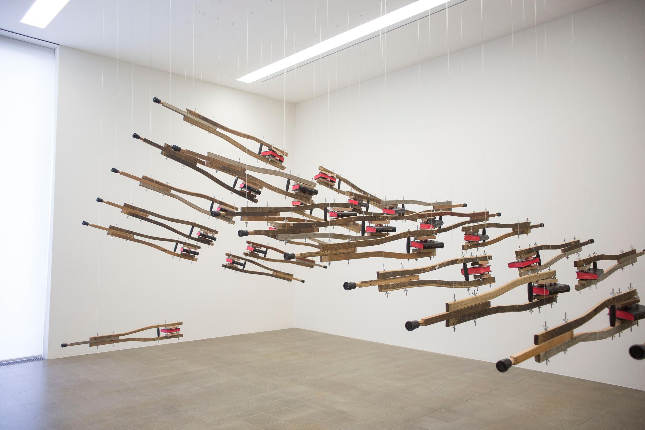 Installation View Kemang Wa Lehulere "Broken Wing, 2017" at Pasquart / Courtesy: the artist / Photo: Julie Lovens