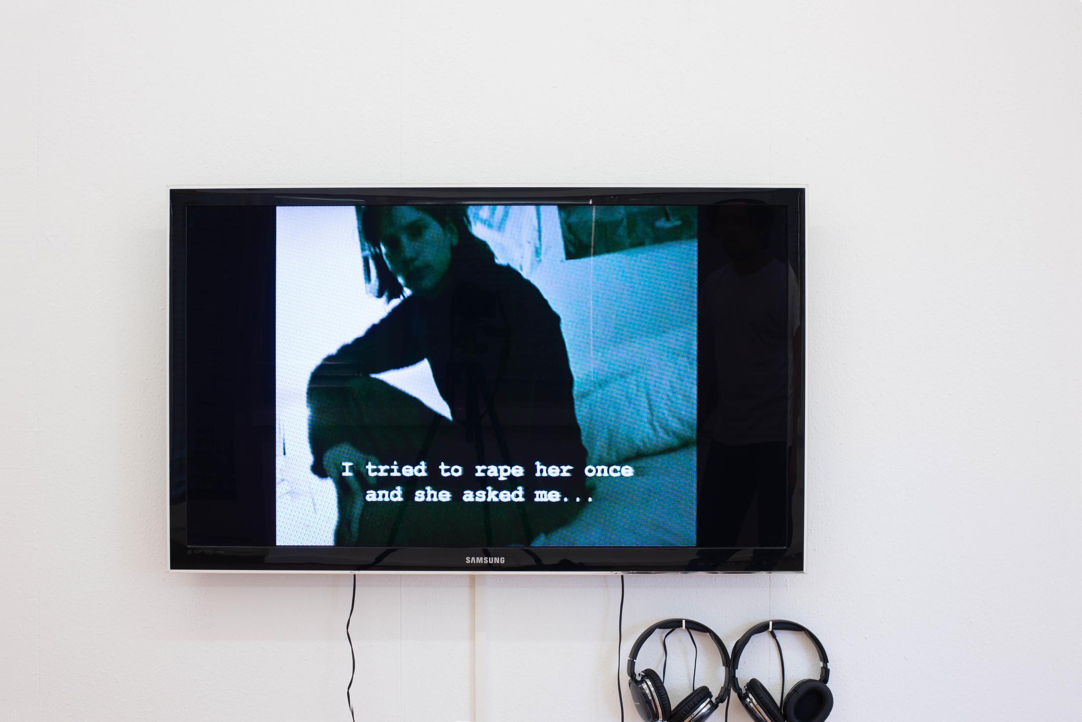 Exhibition View Keren Cytter Soloshow «Size Matters» at HAMLET, Oerlikon, Zurich / Photo: Flavio Karrer / Courtesy: the artist and HAMLET