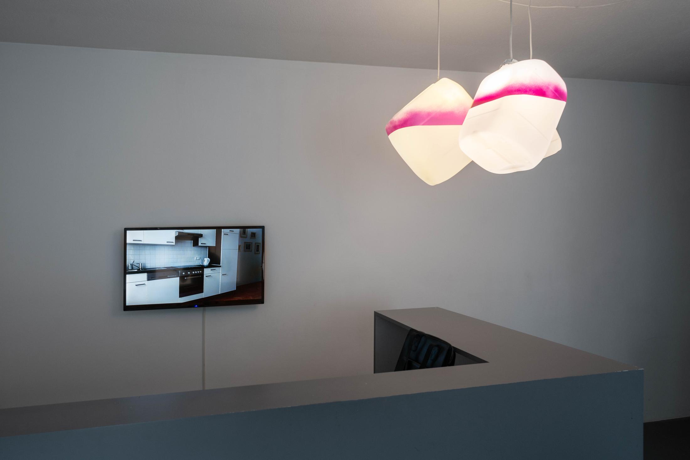 Exhibition View Klara Lidén Soloshow «Now Two Three» at Weiss Falk, Basel, 2019 / Photo: Flavio Karrer / Courtesy: the artist and Weiss Falk