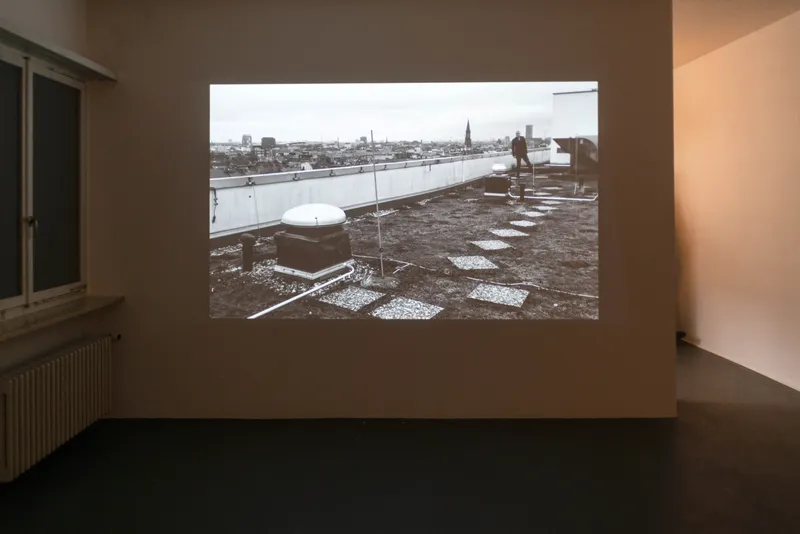 Exhibition View Klara Lidén Soloshow «Now Two Three» at Weiss Falk, Basel, 2019 / Photo: Flavio Karrer / Courtesy: the artist and Weiss Falk