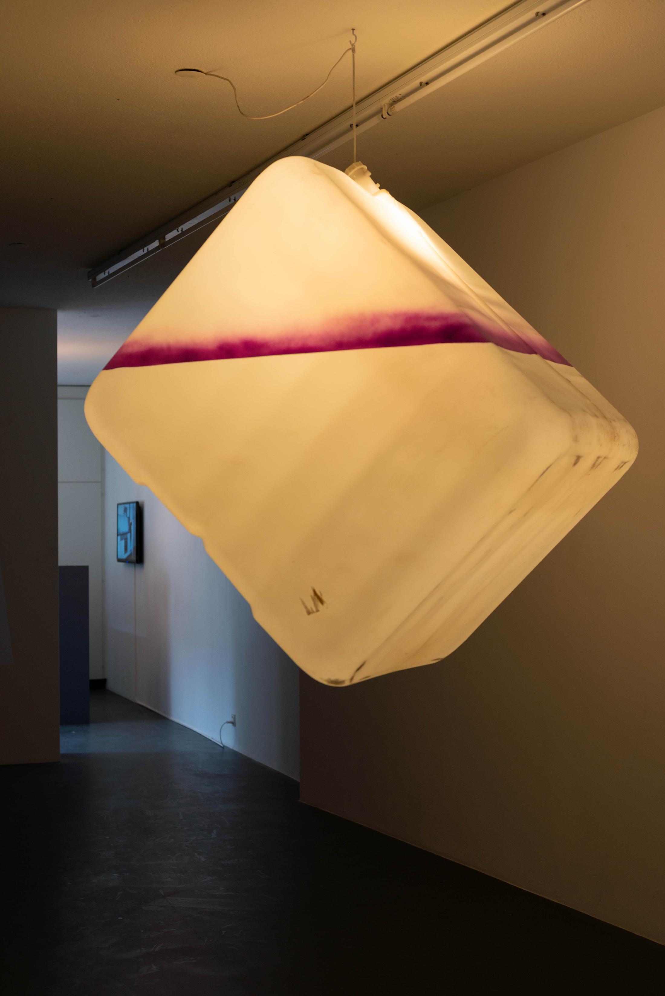 Exhibition View Klara Lidén Soloshow «Now Two Three» at Weiss Falk, Basel, 2019 / Photo: Flavio Karrer / Courtesy: the artist and Weiss Falk