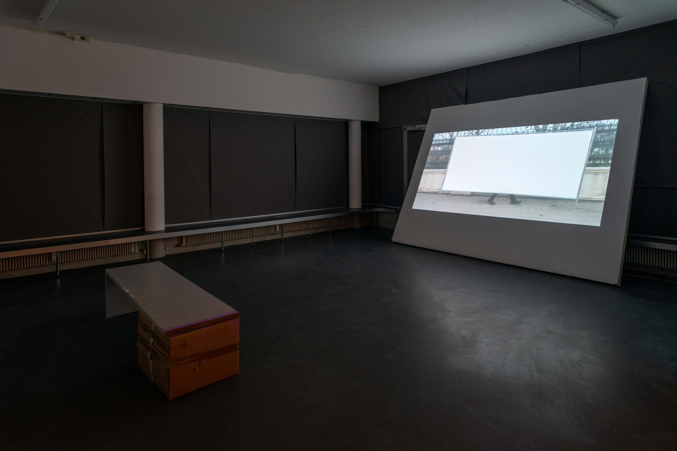 Exhibition View Klara Lidén Soloshow «Now Two Three» at Weiss Falk, Basel, 2019 / Photo: Flavio Karrer / Courtesy: the artist and Weiss Falk