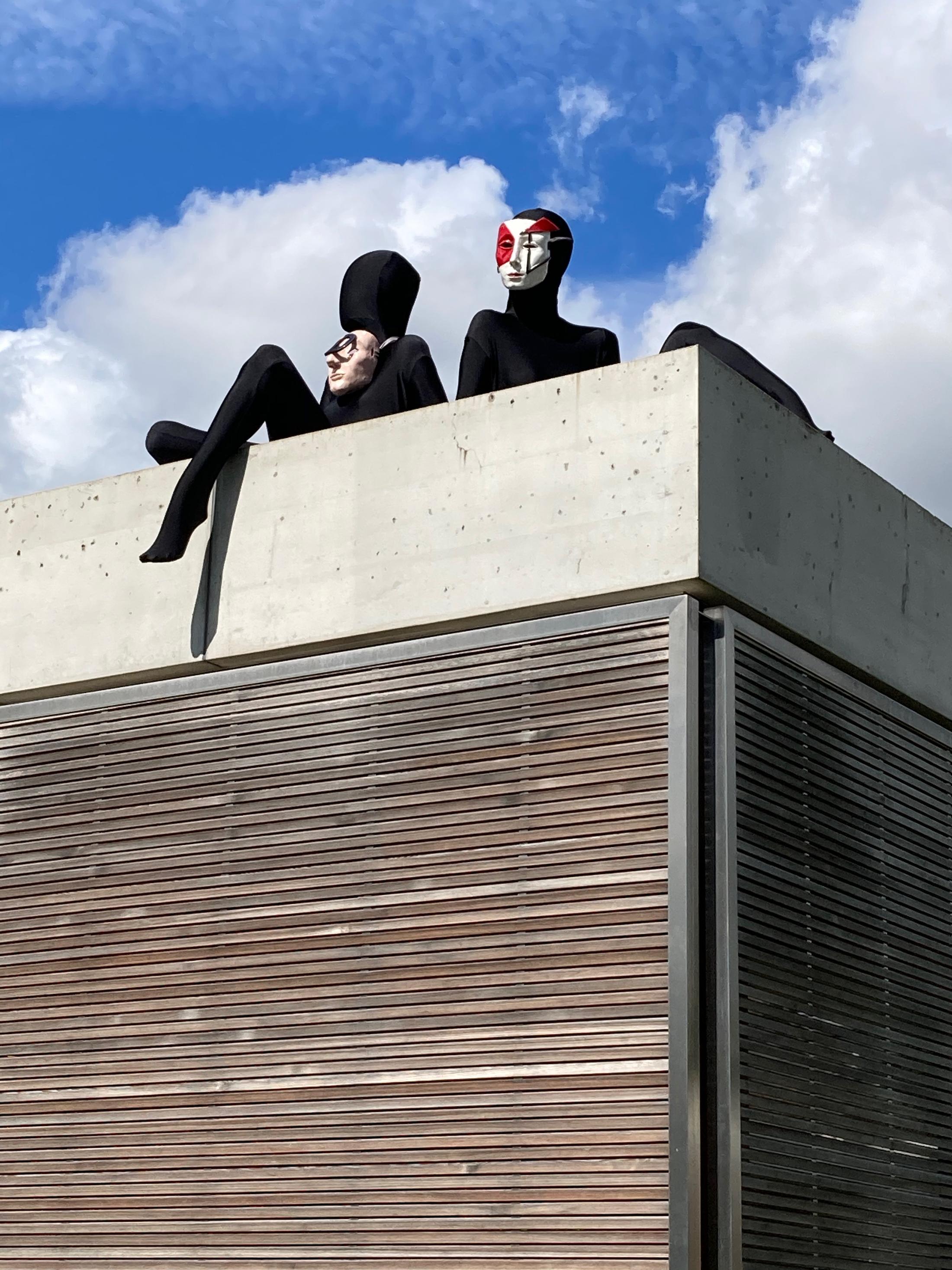 Exhibition View Groupshow «Modern Nature: An Hommage to Derek Jarman, part II; view on Julie Monot, Invoke to Evoke, 2019» at La Becque, La Tour-de-Peilz, 2020 / Photo: Manon Briod / Courtesy: the artists and La Becque