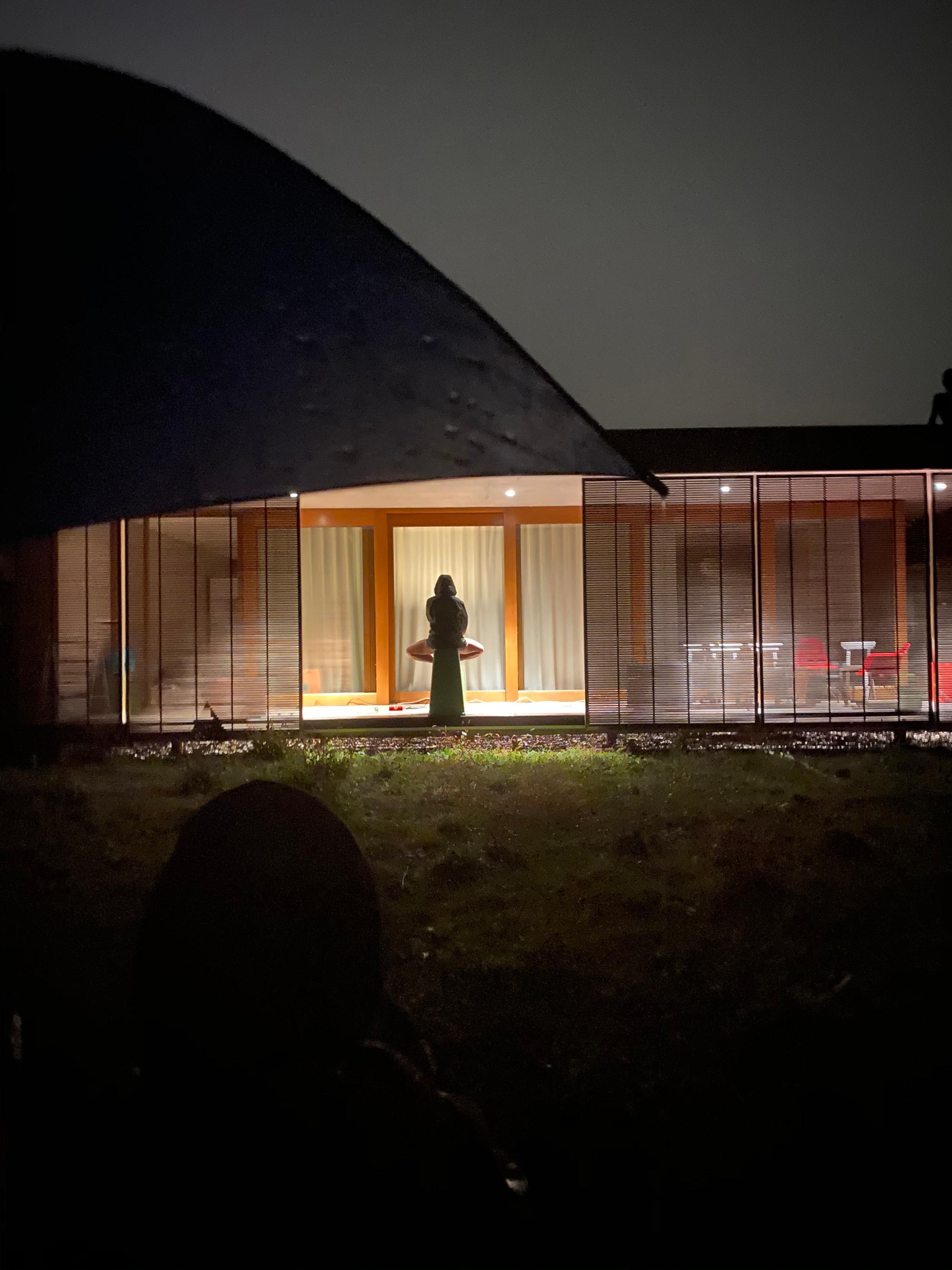 Exhibition View Groupshow «Modern Nature: An Hommage to Derek Jarman, part II; view on Florence Peake, Cave, performative reading, 2020» at La Becque, La Tour-de-Peilz, 2020 / Photo: Luc Meier / Courtesy: the artists and La Becque