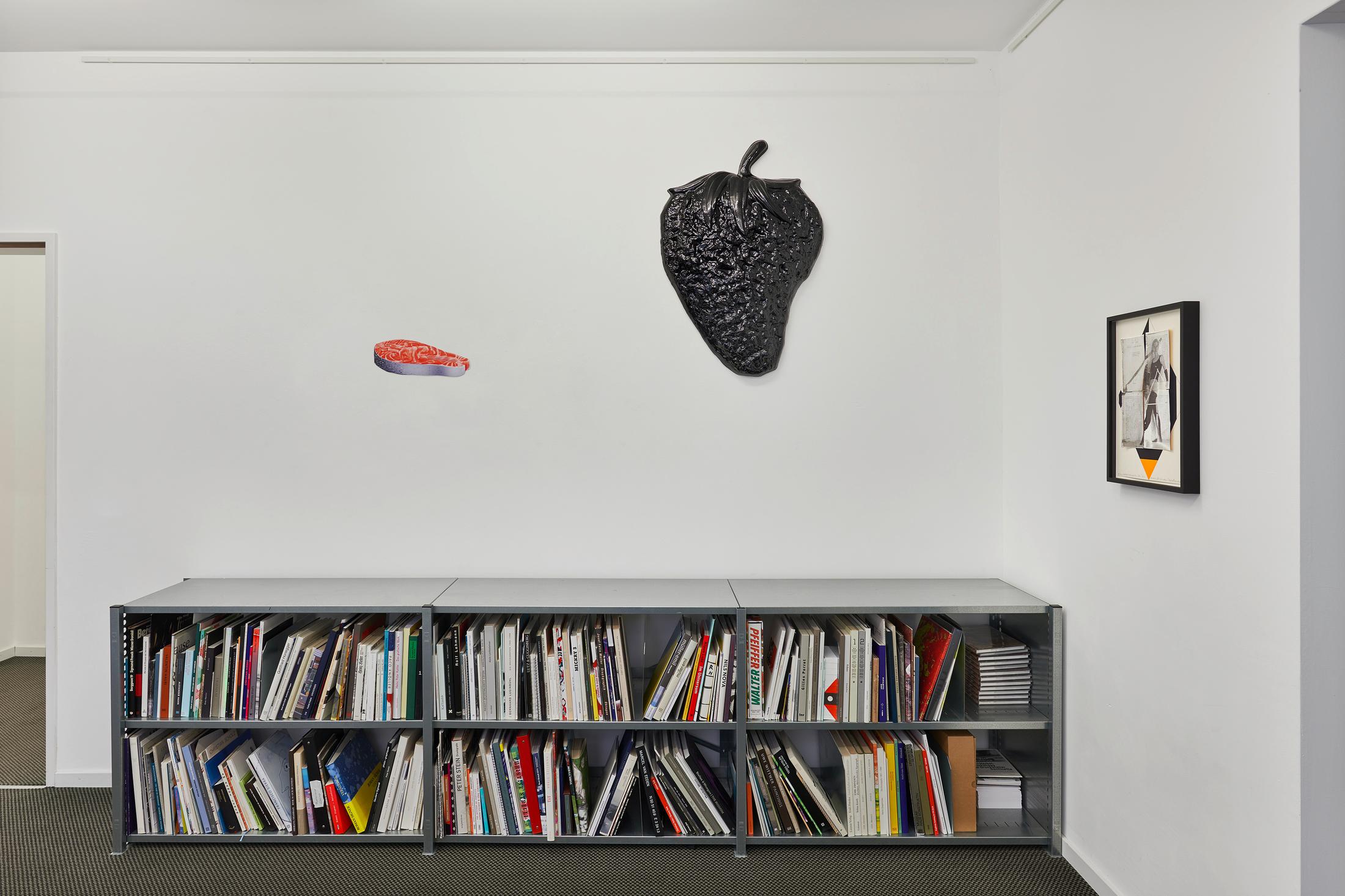 Exhibition View Groupshow «La metamorphose de l'art imprime» at VFO, Zurich, 2019 / Photo: Bernhard Strauss / Courtesy: the artist and VFO, Zurich