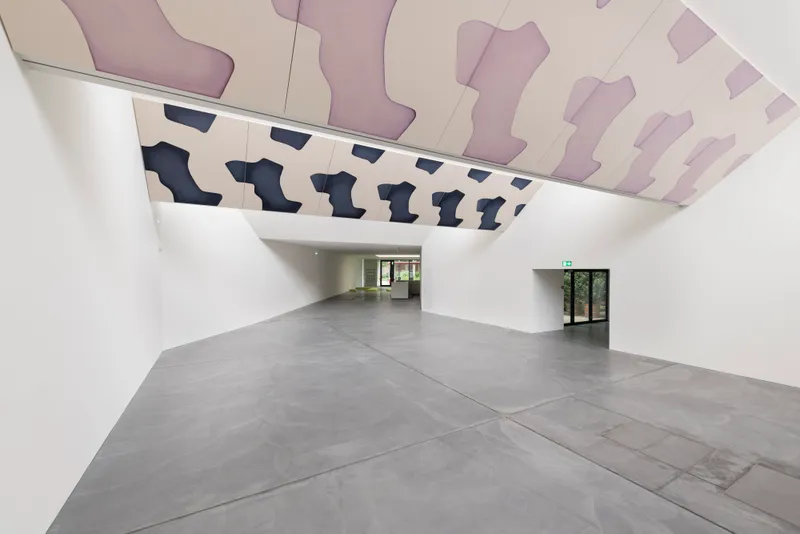 Exhibition View Landon Metz "Feels So Right Now" at von Bartha, Basel / Photo: Andreas Zimmermann / Courtesy: von Bartha