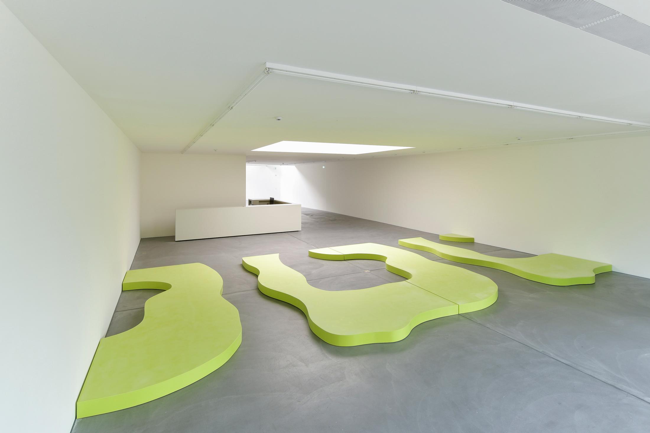 Exhibition View Landon Metz "Feels So Right Now" at von Bartha, Basel / Photo: Andreas Zimmermann / Courtesy: von Bartha