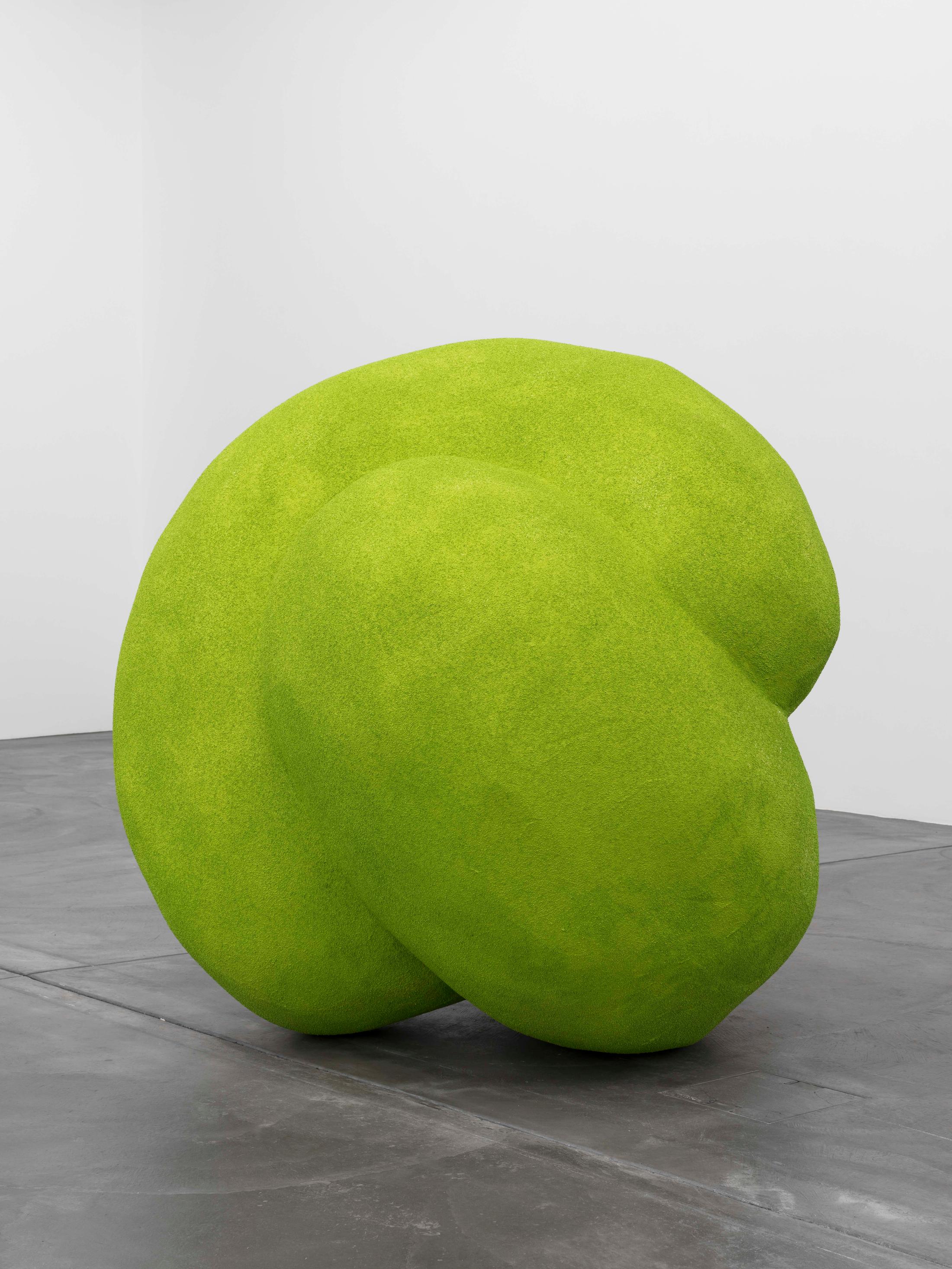 Exhibition view, Lena Henke „An Idea of Late German Sculpture; To the People of New York, 2018“, Kunsthalle Zürich, 2018 / Photo: Gunnar Meier Photography