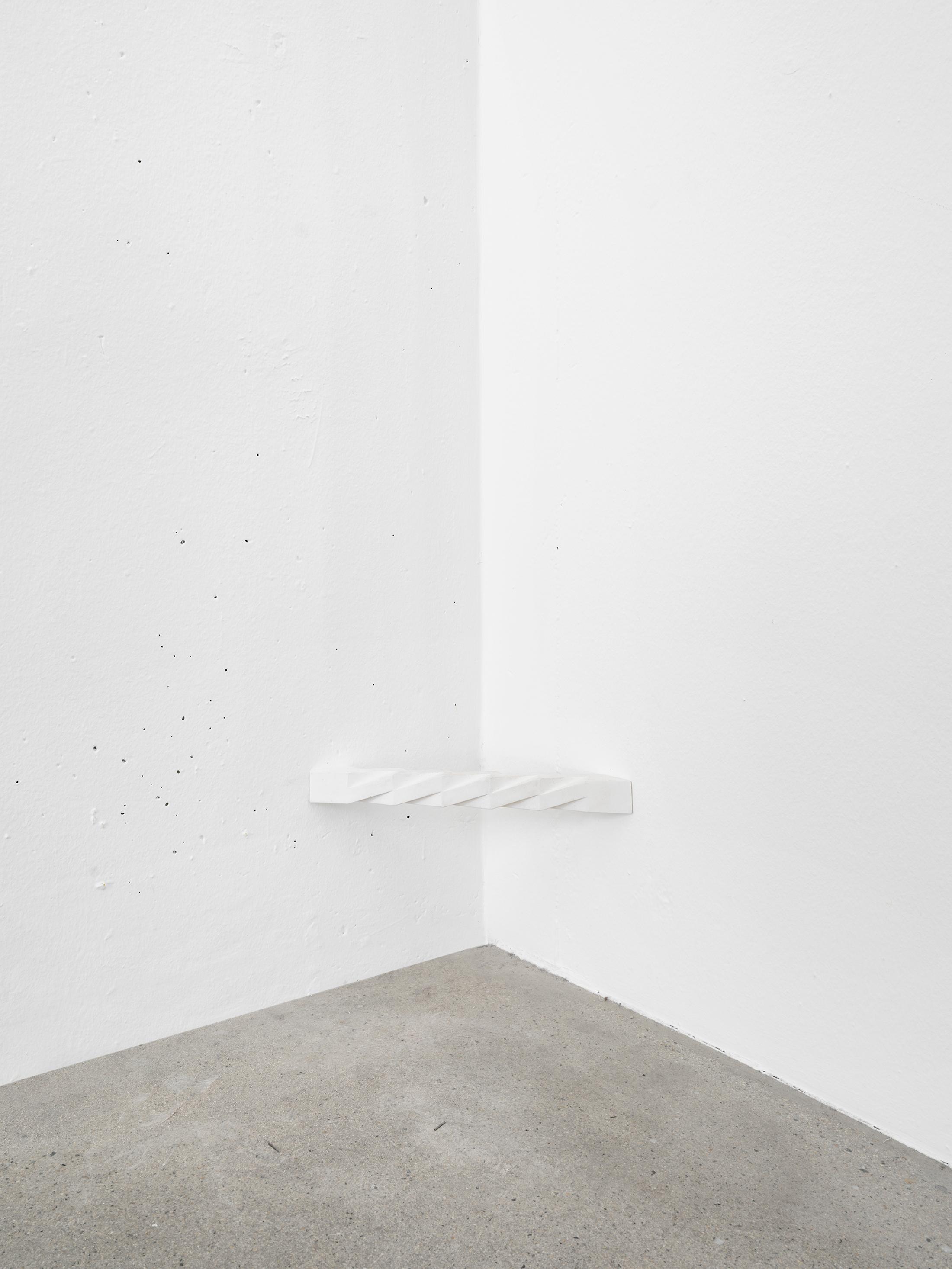 Exhibition View Leonard von Muralt Solo Show «It's later than you think» at Galerie Heinzer Reszler, Fribourg, 2022 / Photo: Julien Gremaud / Courtesy: the artist and Heinzer Reszler Gallery