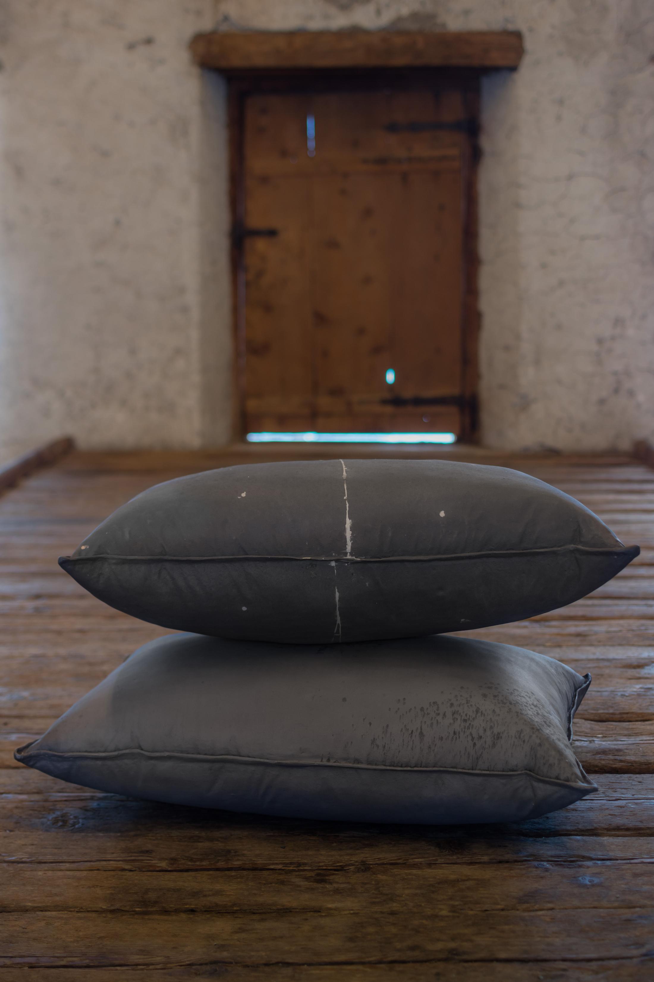 Exhibition View Li Gao Soloshow «Half and Half; view on Couple, 2019» at Stalla Madulain, Madulain, 2020 / Photo: Paulo Ricardo dos Santos Sousa / Courtesy: the artist and Stalla Madulain